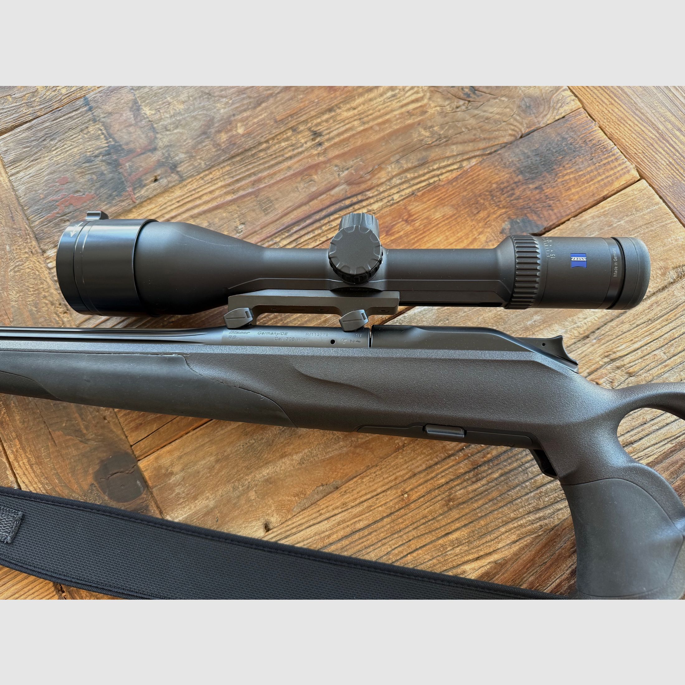 Blaser R8 Professional Success .308 Win – hunting match – Zeiss V6 – Hausken JD224 – full equipment incl. premium ammunition!