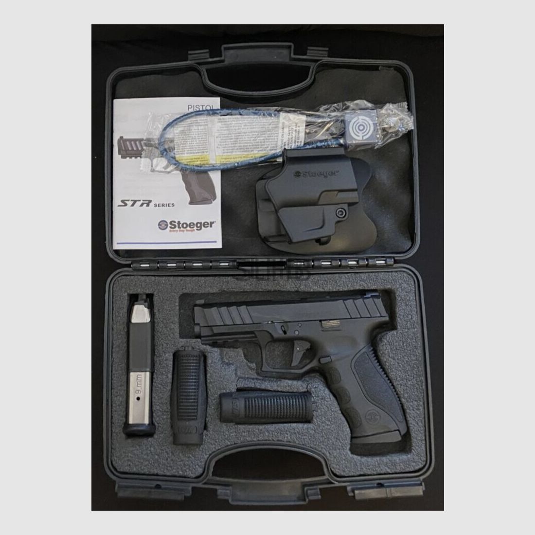 Stoeger (Beretta) STOEGER STR-9 (pronto per ottica) in bundle con VIXEN RED DOT