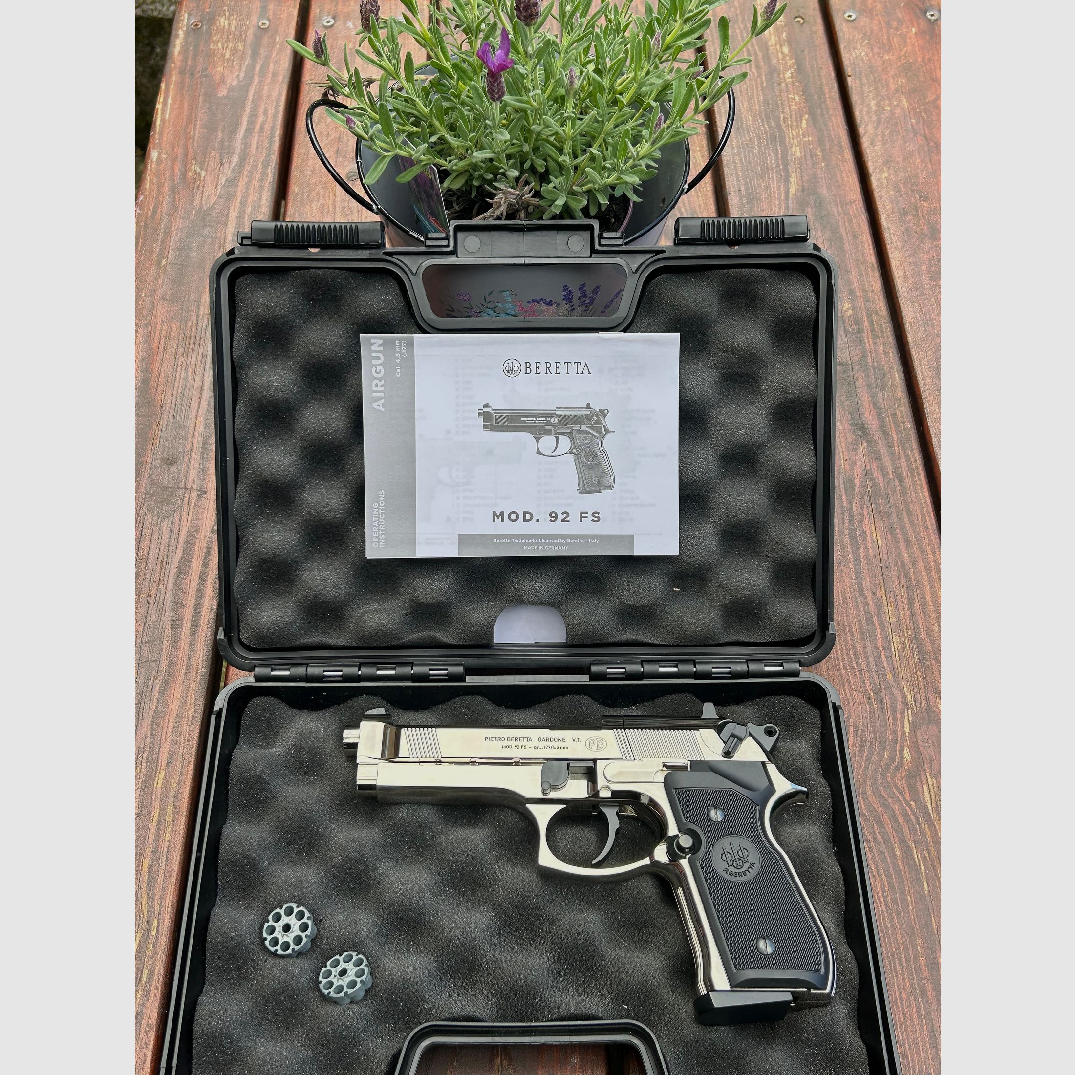 Beretta 92fs co2(4.5mm diabolo)