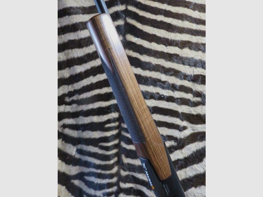 BROWNING Maral 4X Nordic Bavarian Grade 3 .300wm Repetierbüchse 51 cm – Waffenkoffer, Bild 4 von 9
