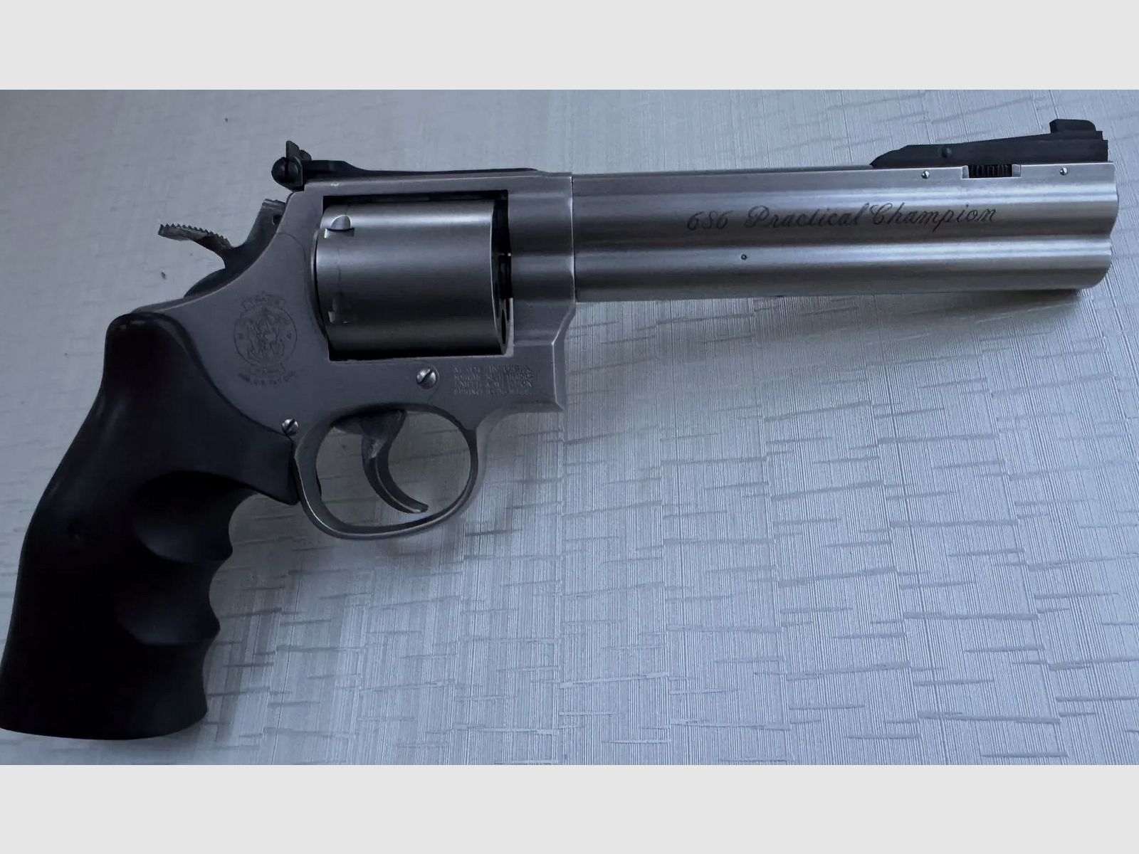 Smith & Wesson 686-4 Practical Champion caliber .357 Magnum