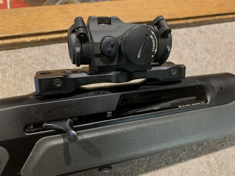 Sauer 303 Kal 8x57 IS mit Aimpoint H2 Neuwertig