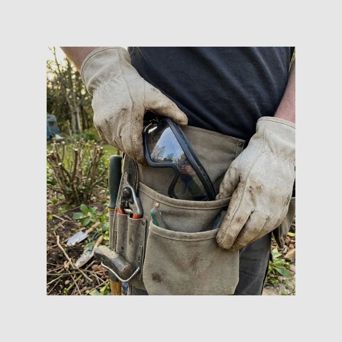 Safety glasses with adjustable temples, scratch-resistant, black, image 5 of 9