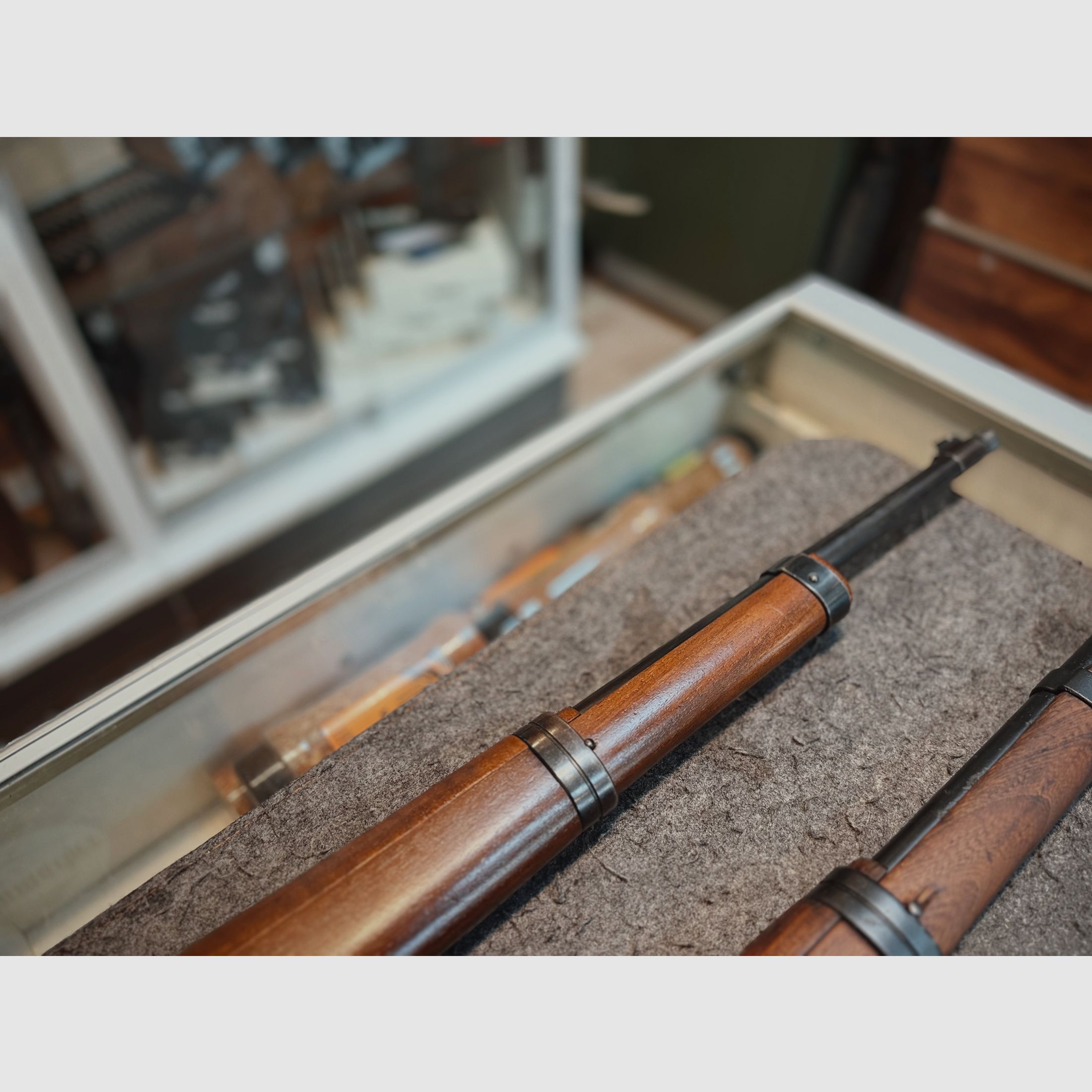 Conjunto de armas históricas – Suhl W625C (.22 l.r.) y 2× Haenel Sportmodell 33 Patente Schmeisser