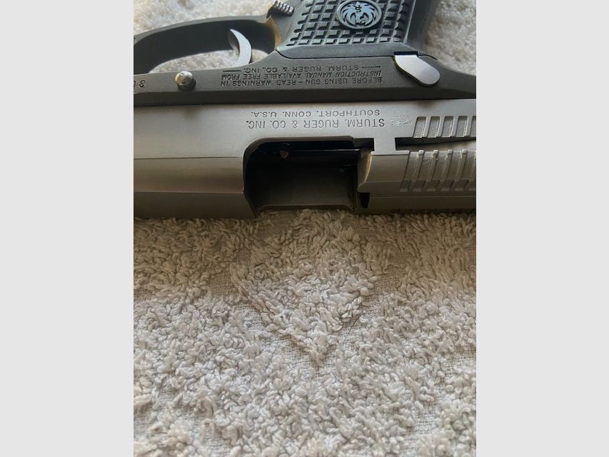 RUGER P 94