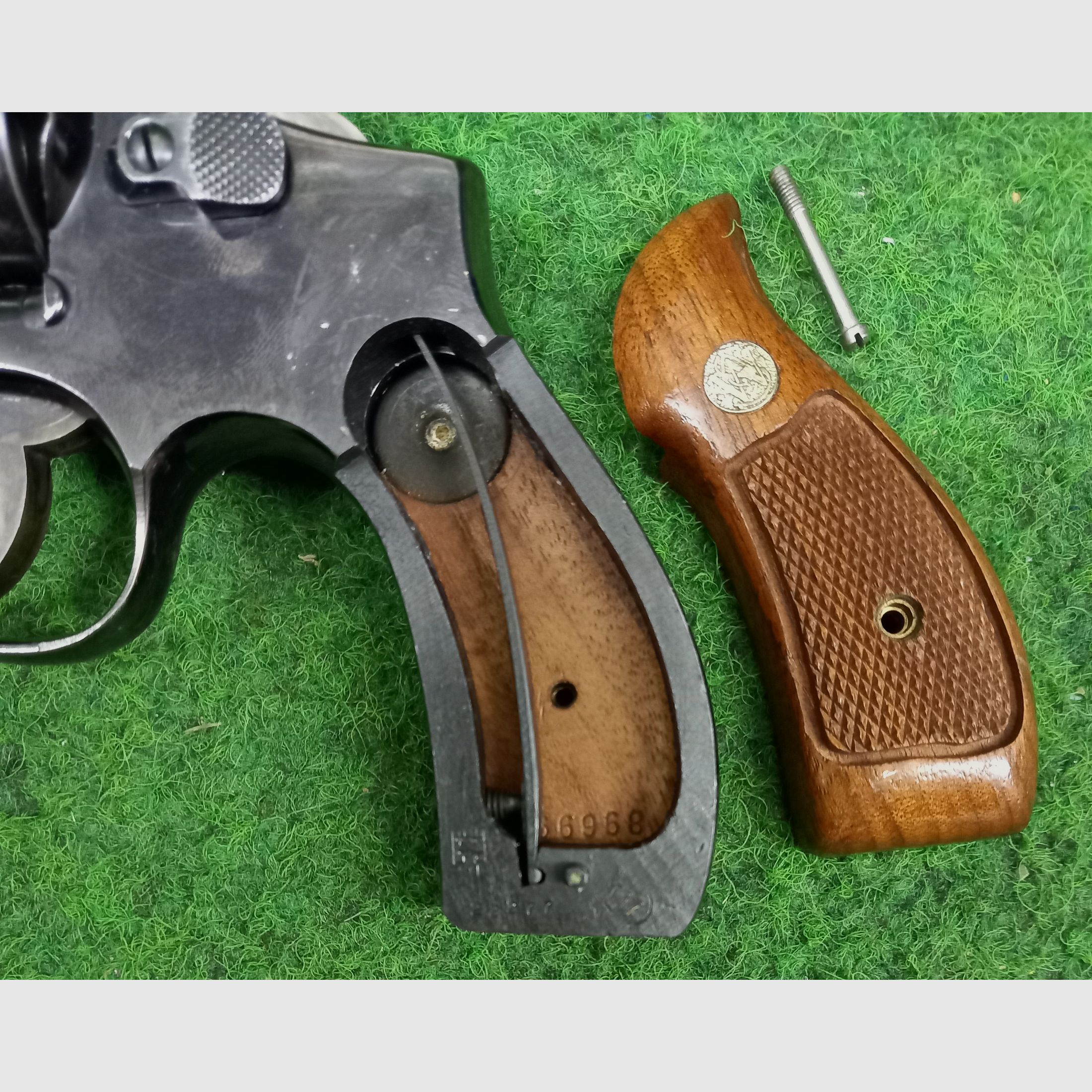 S&W Revolver Kaliber 357Mag der Hamburger Polizei.