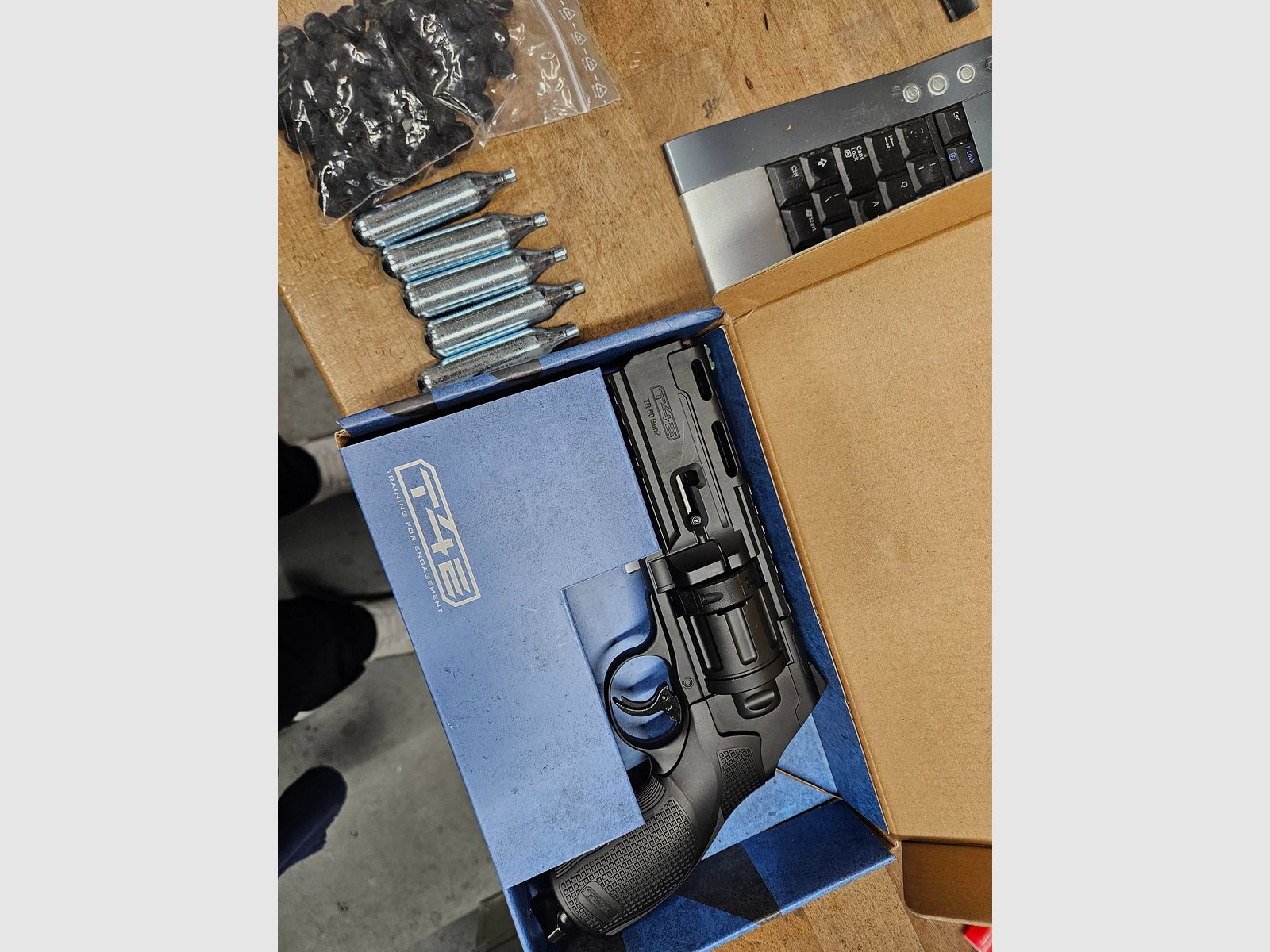 Rewolwer obronny T4E 7,5 dżula