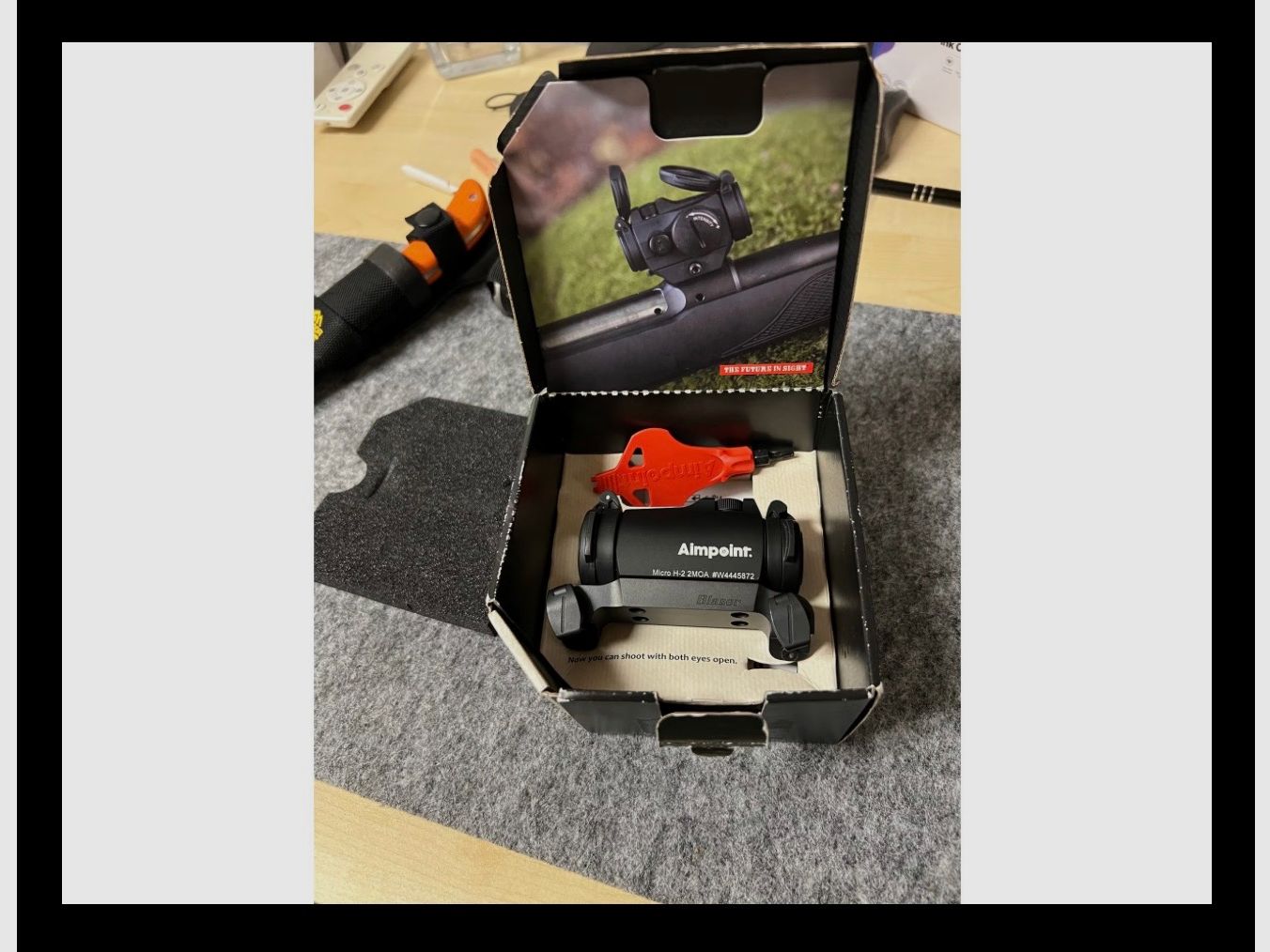 Driven hunt sight Aimpoint Micro H-2 2 MOA - red dot sight with Blaser saddle mount, image 3 of 5