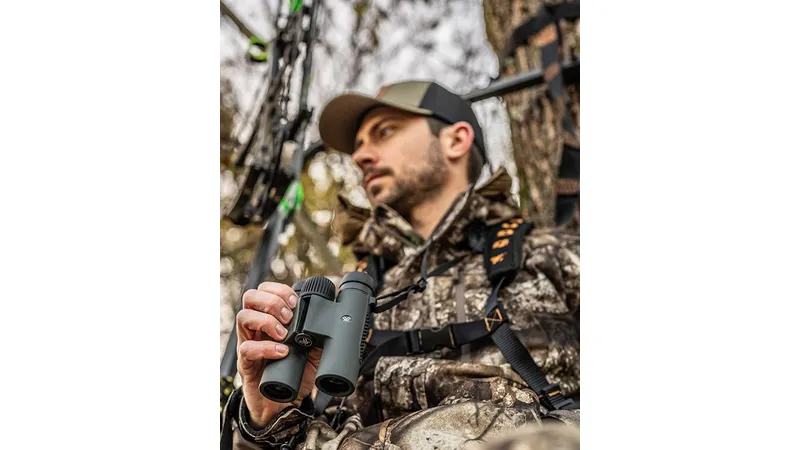 VORTEX BINOCULAR TRIUMPH 10X28 HD, imagen 7 de 7