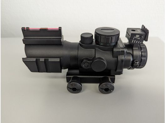 Theta Optics 4x32 Rhino Fiber Scope, czarny celownik z czerwonym punktem refleksyjnym