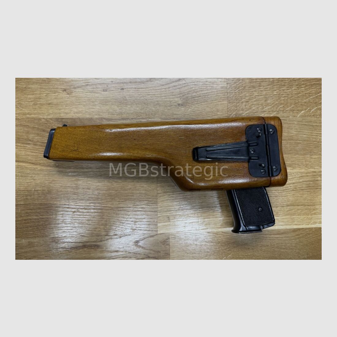 Stetschkin APS - halbautom. Pistole 9mm Makarov mit Schaft