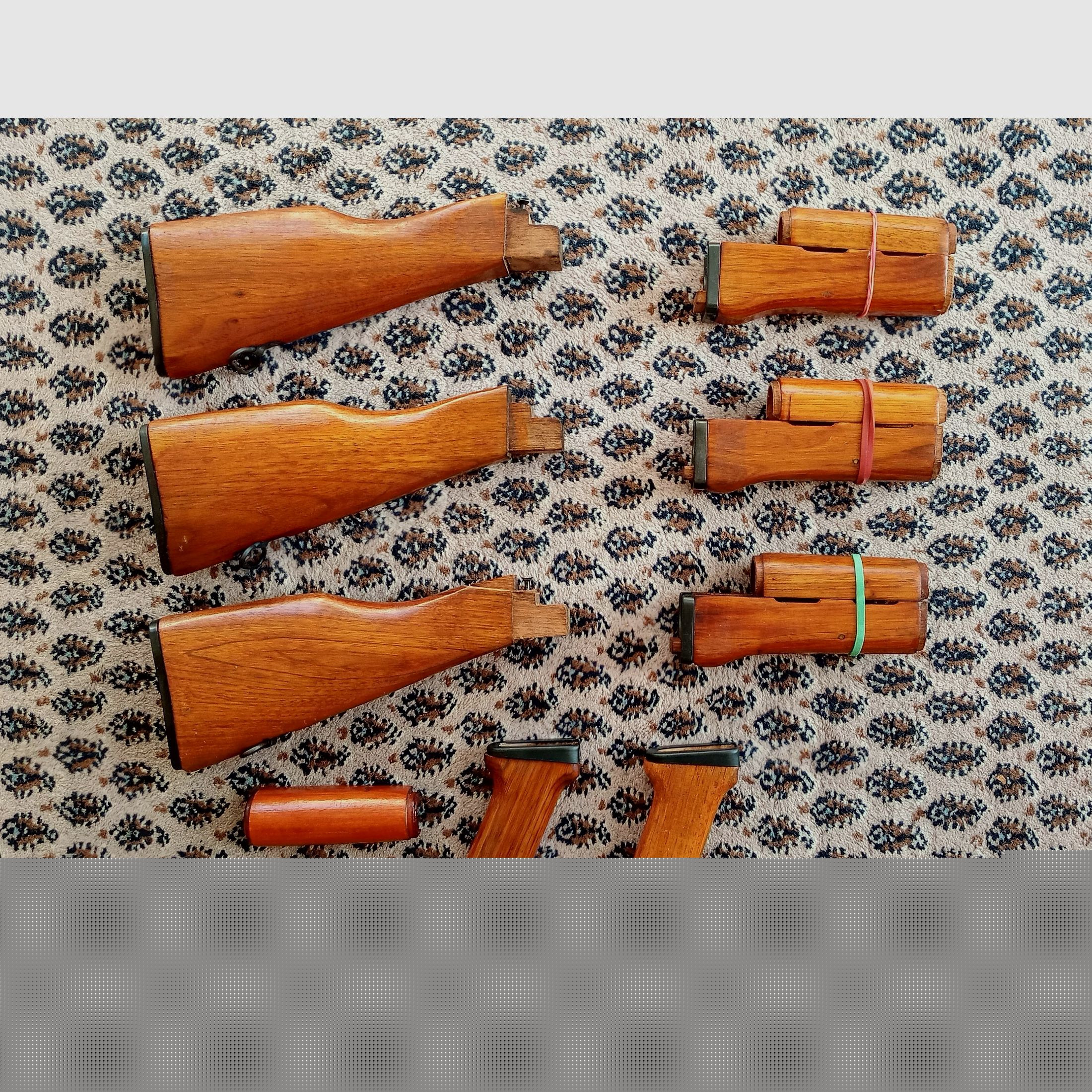 Chinesische Type-56 Schaft-Sets aus "Chu-Wood" / Sino AK47  // Norinco SDM Polytech NEDI / Typ 56