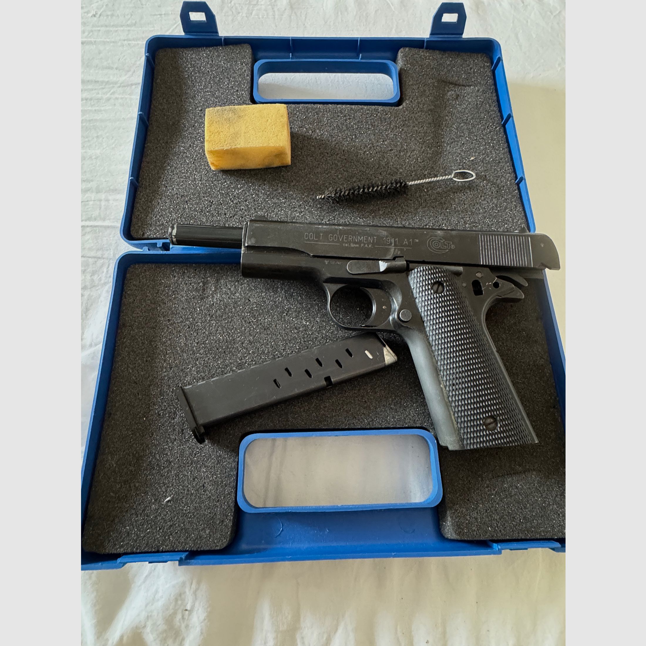 Umarex Colt Government 1911 A1 cal. 9mm P.A.K.