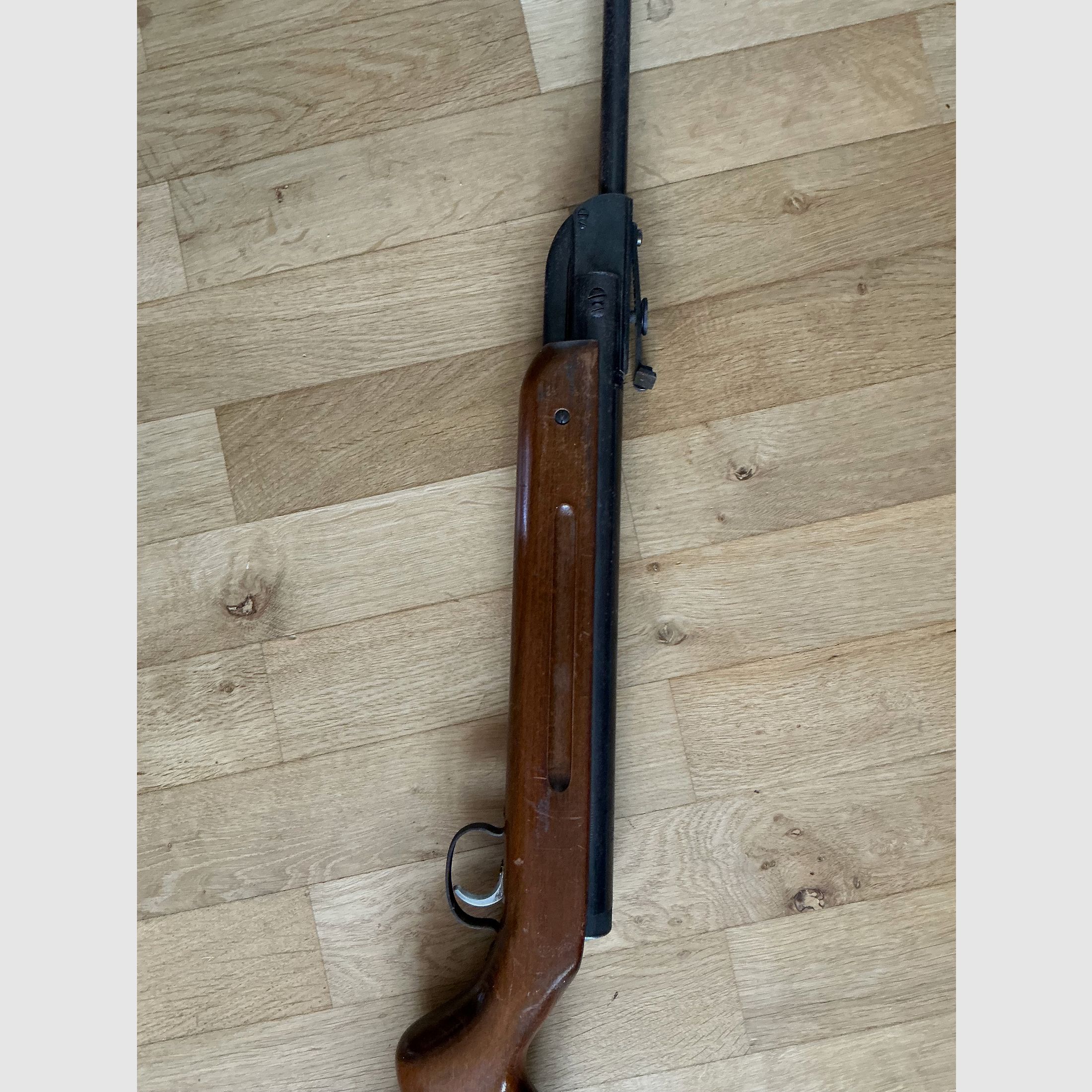 Carabina de aire Diana 35