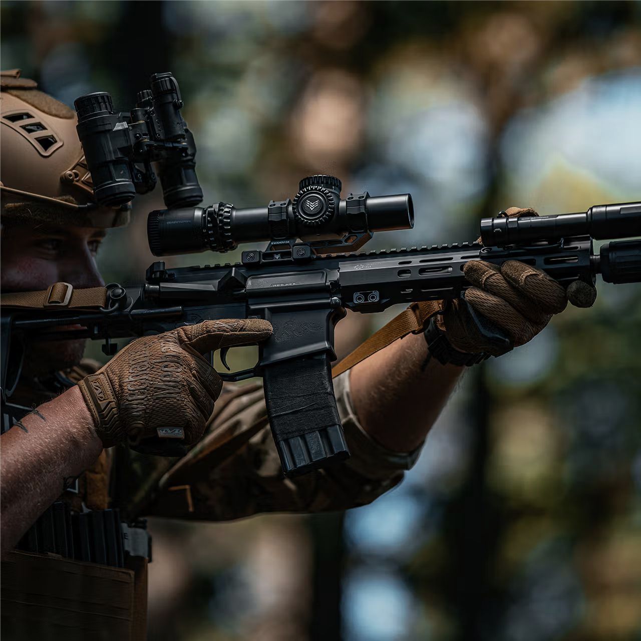 Swampfox Warhorse 1-6x24 FFP LPVO Zielfernrohr - MIL-Absehen, rot beleuchtet, 34 mm