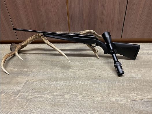 Benelli	 Lupo, mit Steiner Ranger 4 3-12x56, ohne Schiene