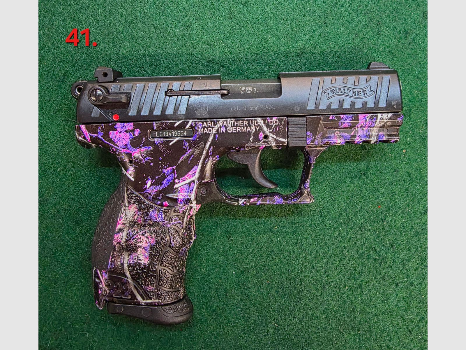 Walther P22 Muddy Girl Kaliber 9mm PAK Schreckschuss SRS