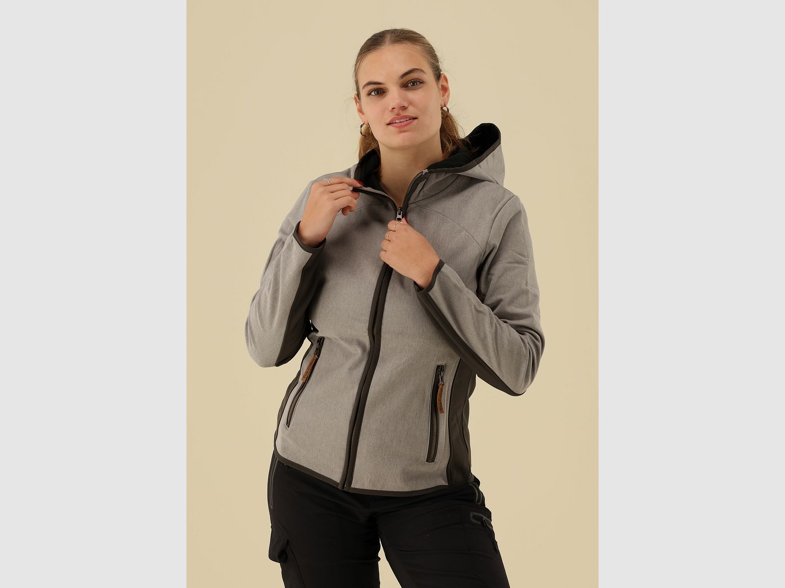 Tom Collins Giacca softshell da donna con cappuccio – Grigio chiaro, immagine 3 di 4