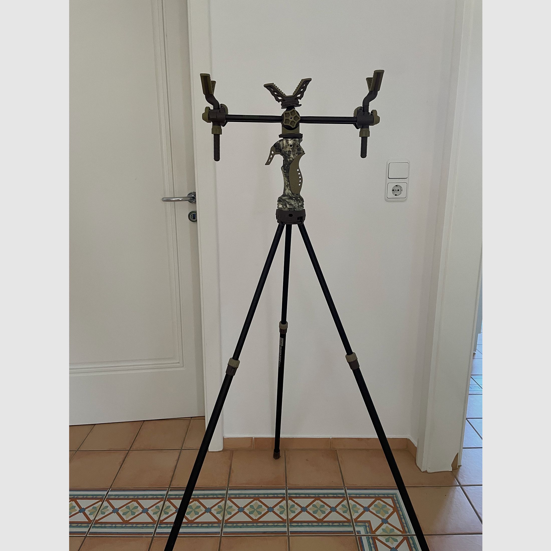 Primos Zielstock Gen 3 Tripod incluido soporte para rifle de 2 puntos