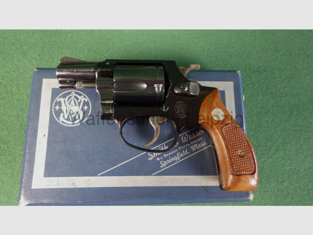 Smith & Wesson 37