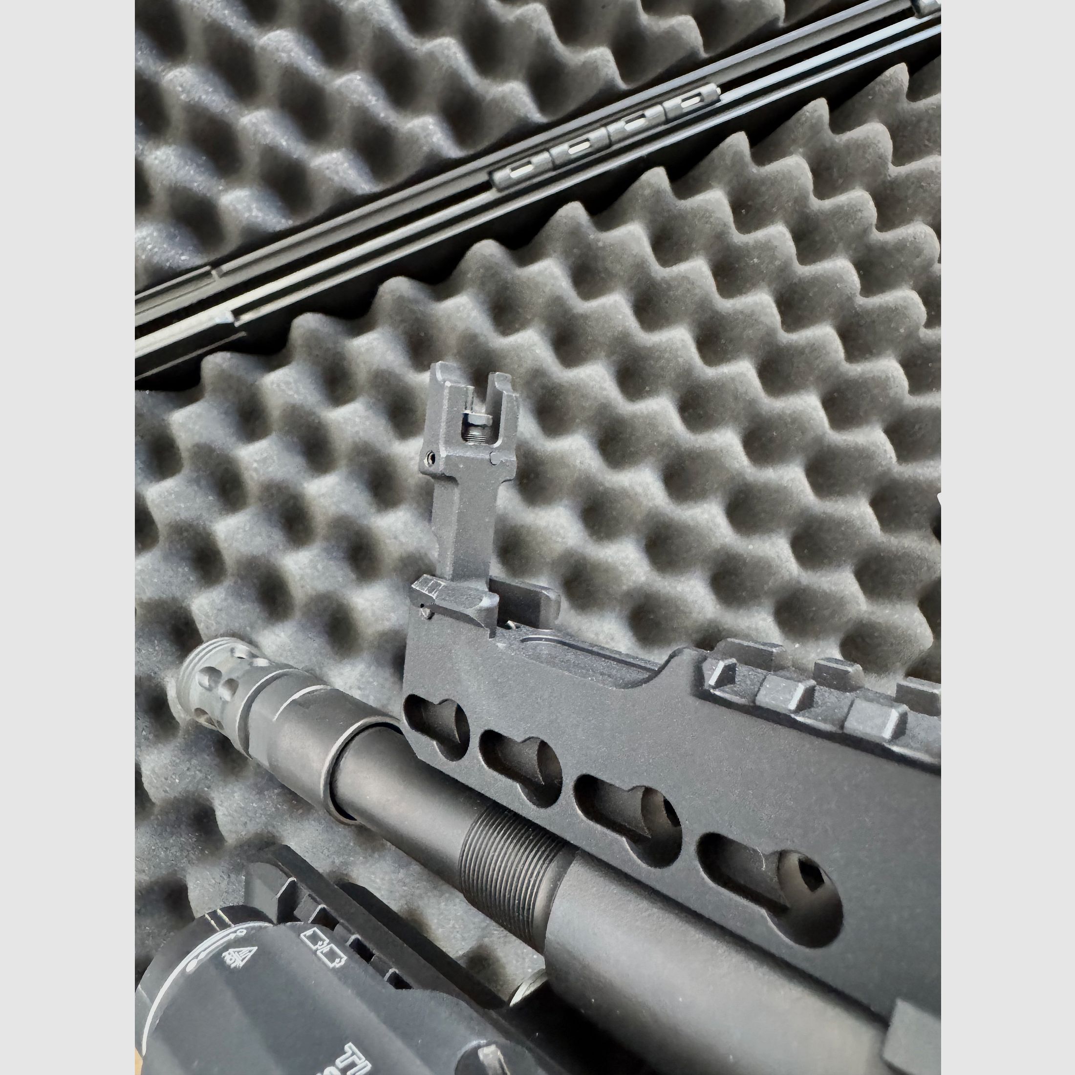 Steyr AUG-Z A3 S.W.A.T. incl EOTECH XPS2-0 & Streamlight TLR RM2