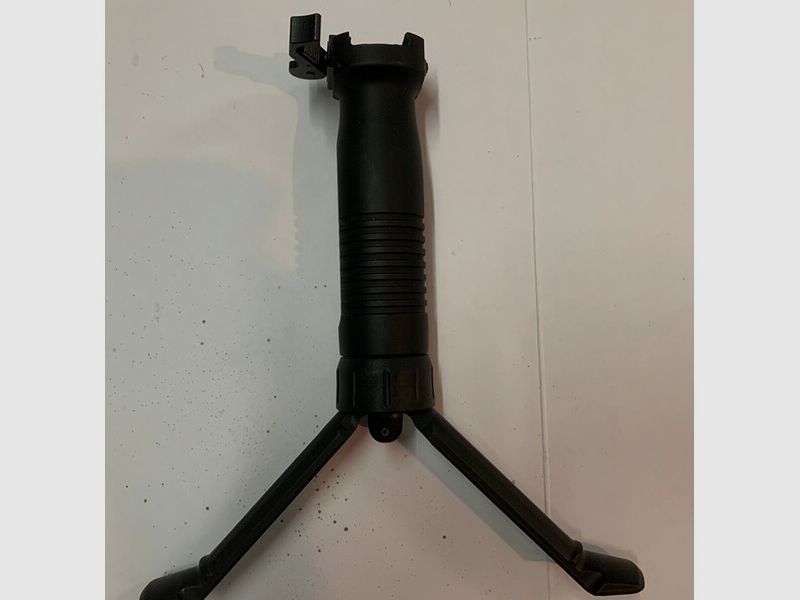 Heckler &amp; Koch B&amp;T Sturmgriff mit Zweibein