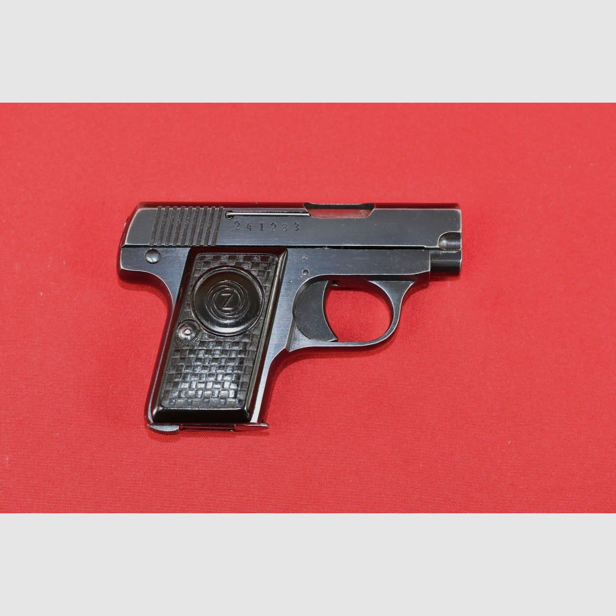 #5163 Pistola CZ «Z», año 1955, cal. 6,35, imagen 2 de 15