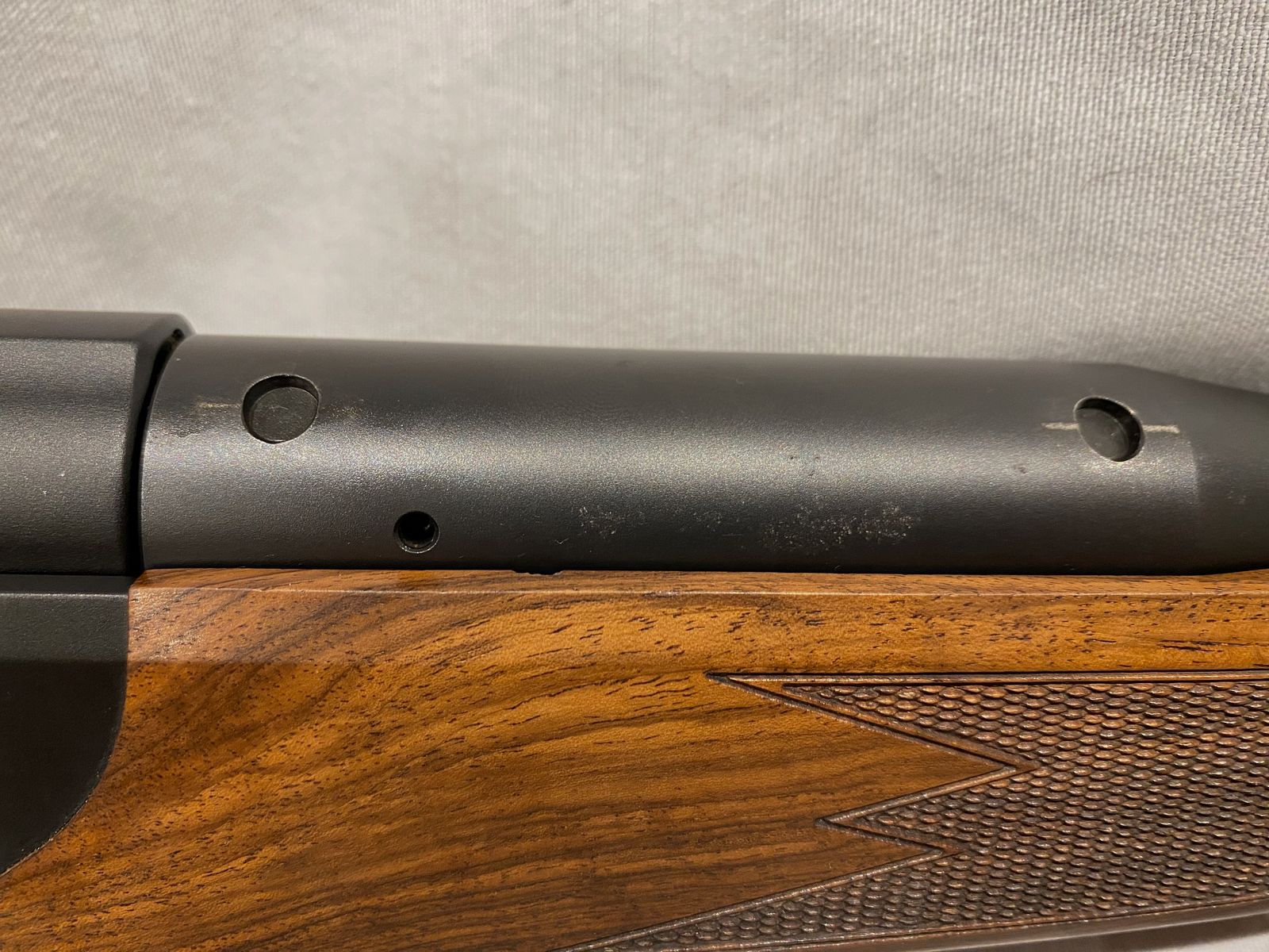 Blaser R8 Holz Standard mit Swarovski Sattelmontage 