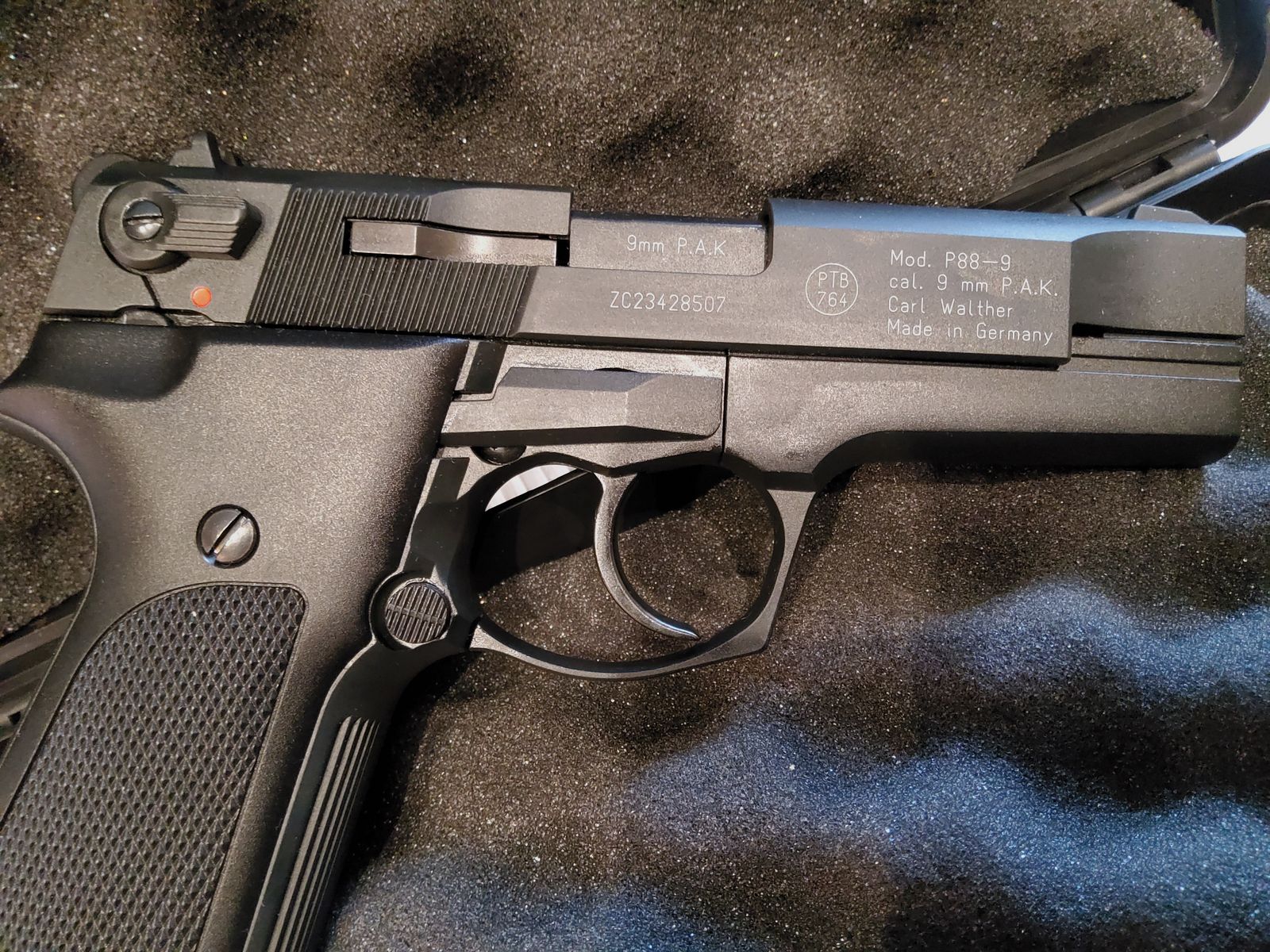 Walther P88 9 mm P.A.K. Schreckschuss