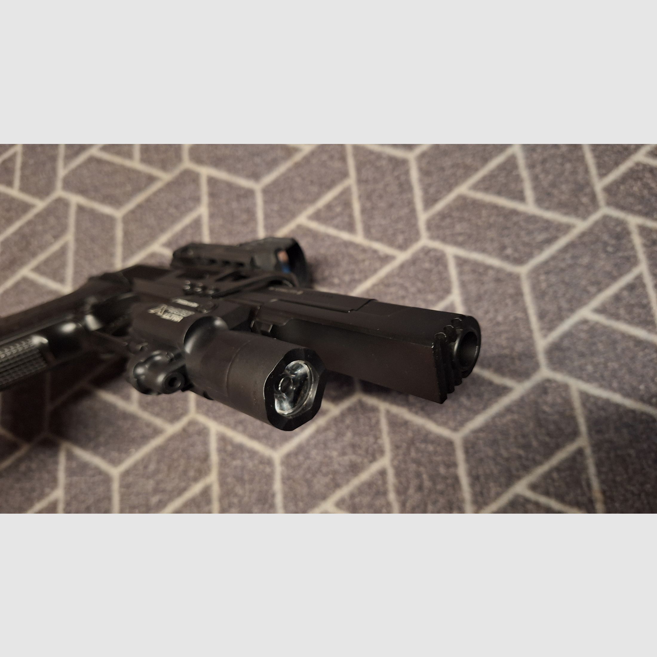 Umarex Racegun 4,5 mm Stahl BB Blowback Co2-Pistole