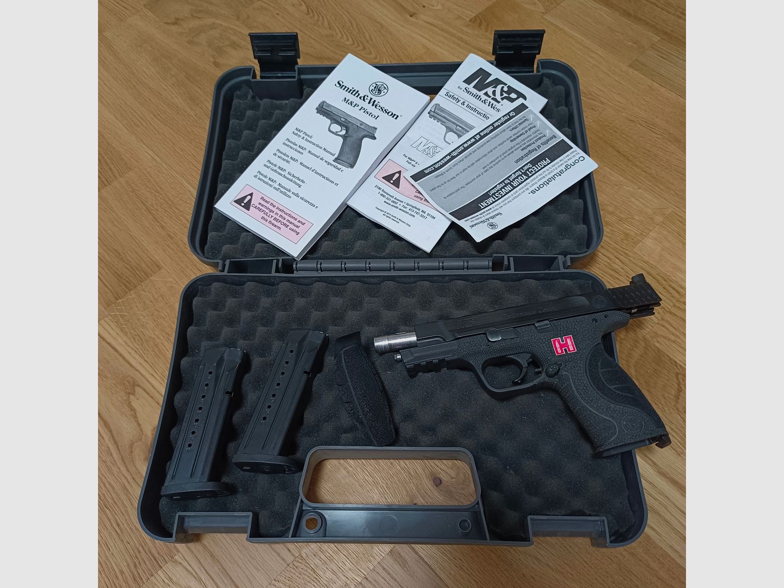 Smith and Wesson M&P 9 Performance Center Core