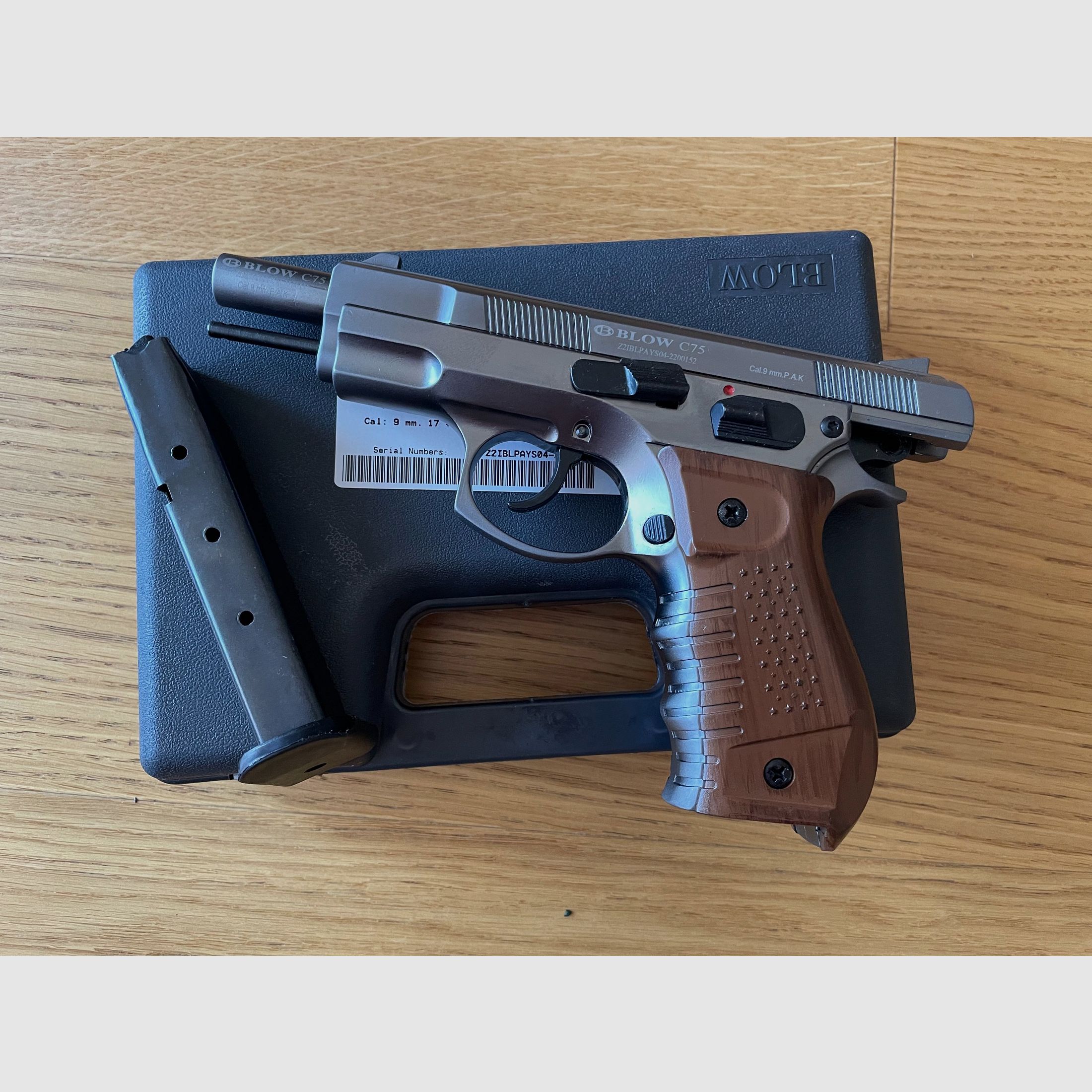 BLOW C75 Fume - 9 mm P.A.K. – blank-firing pistol - CZ-75 Replica – spedizione in tutta l’UE
