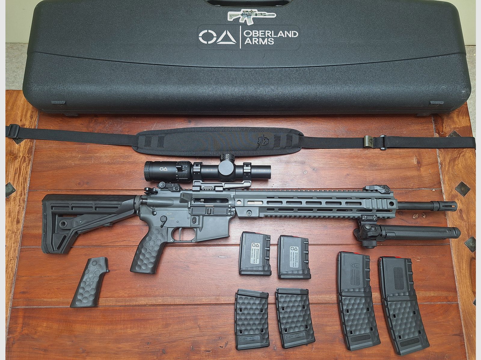 Oberland Arms M5 PR 16,75" – Cerakote Battleship Grey – sehr guter Zustand