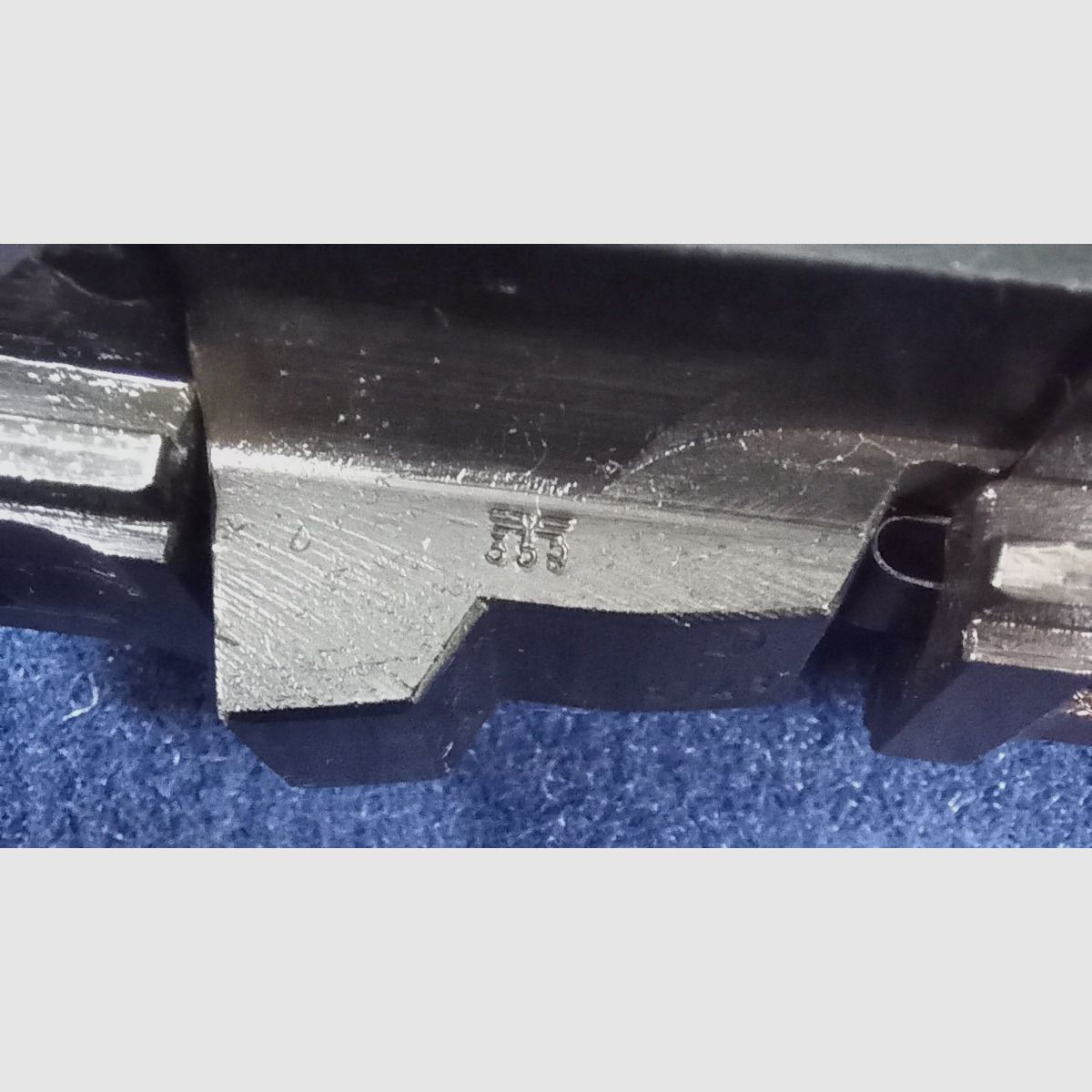 Wehrmachtspistole P38 ac 42 in calibro 9mm Luger, con timbro di accettazione WA 359