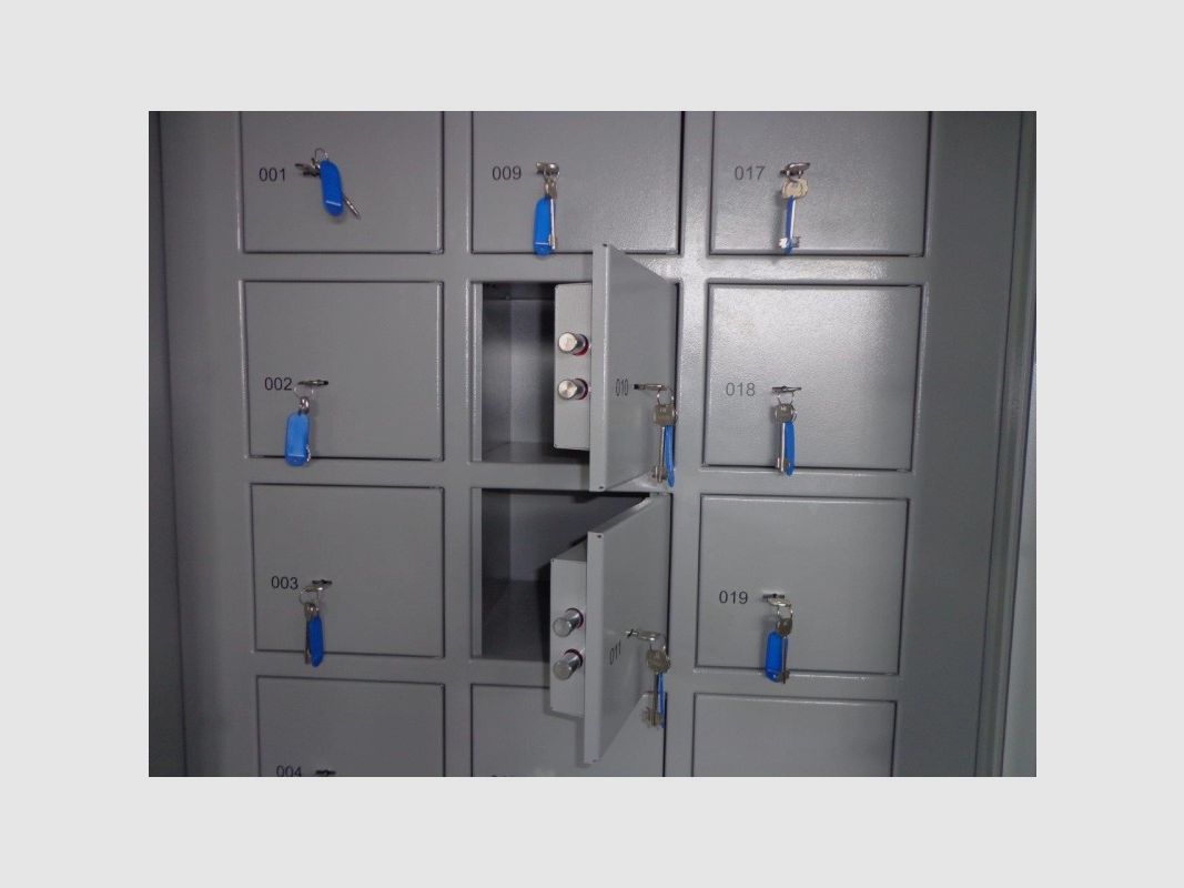 SICHERHEITSSCHRANK MIT 20 SICHERHEITSFÄCHERN, Bild 3 von 3