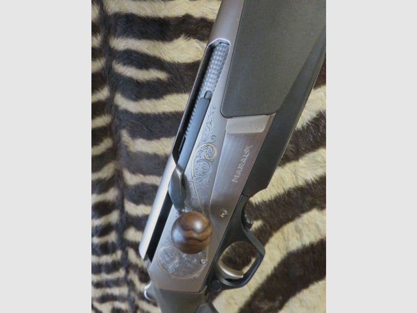 BÜCHSE BROWNING Maral 4X Ultimate Thumbole Adjust Braun / Schwarz Kal.30-06 Lauf 53cm, Bild 5 von 10