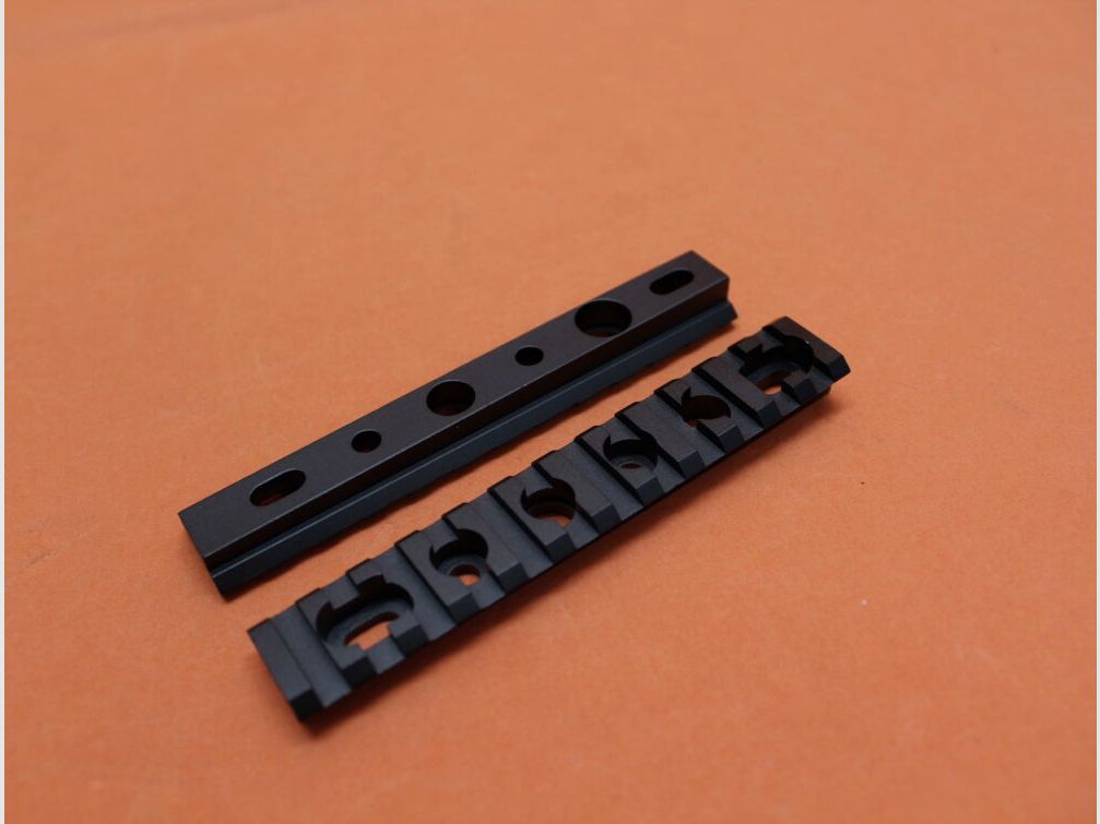 UTG - Leapers UTG Deluxe Model 4/15 Handguard Pic. (MNT-HGR16S) Picatinny Rail Set
