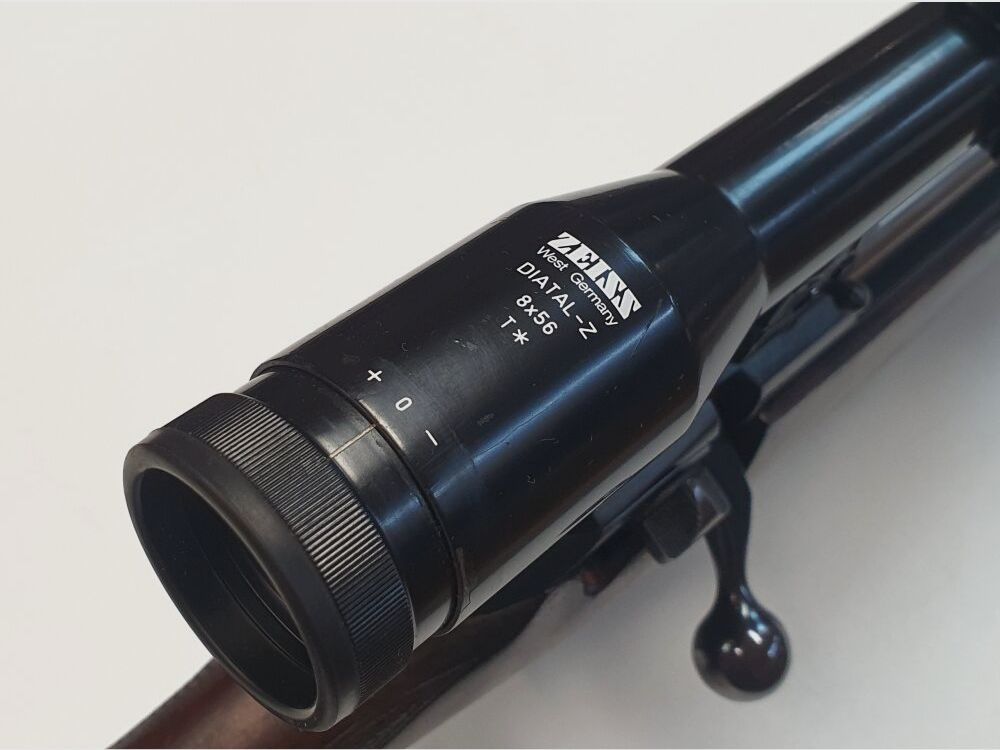 Voere Repetierbüchse Voere Kufstein "Titan II" im Kaliber 8x64S mit ZEISS Diatal-Z 8x56 Zielfernrohr, Bild 7 von 10