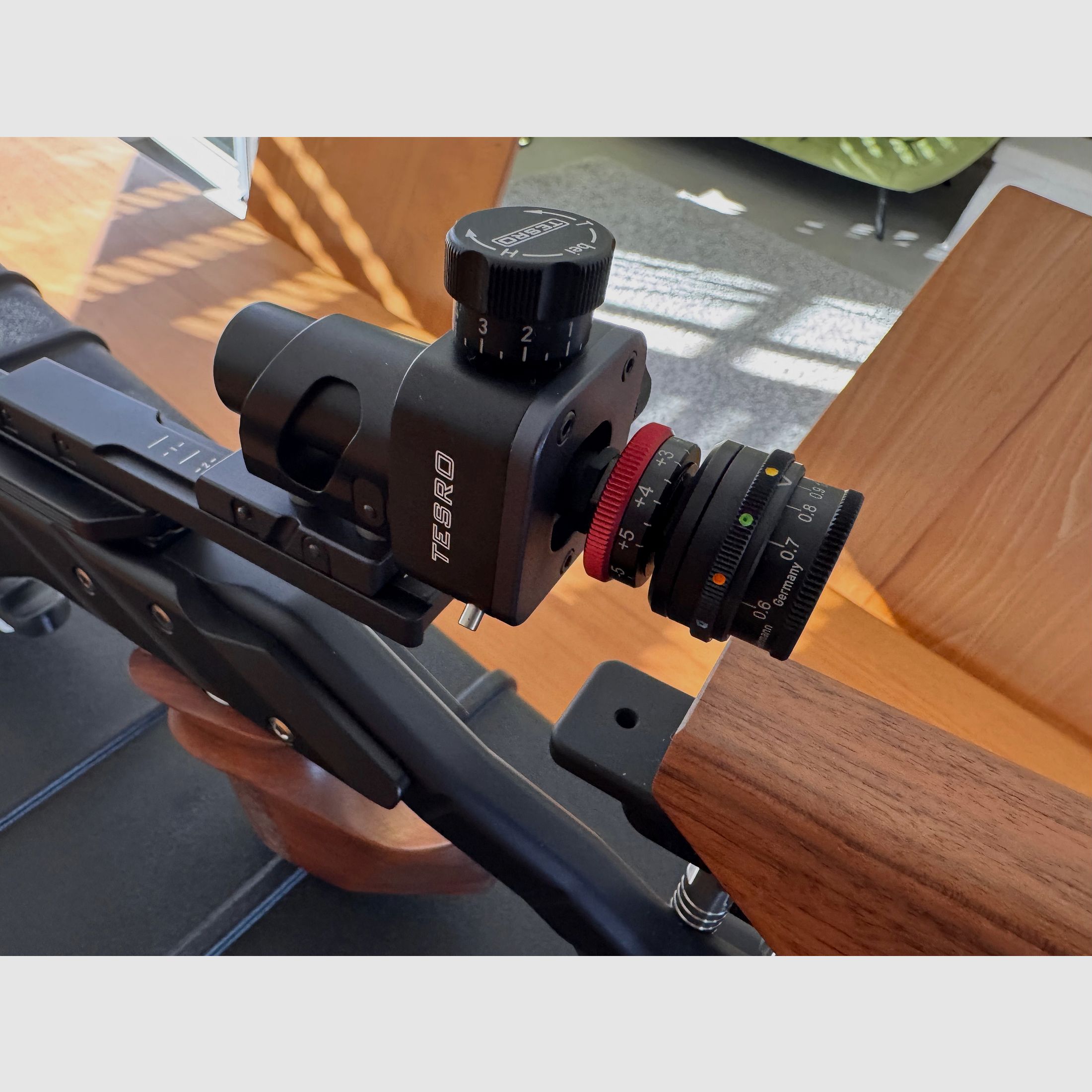 Match Luftgewehr TESRO Signum RS100 Schwarz.