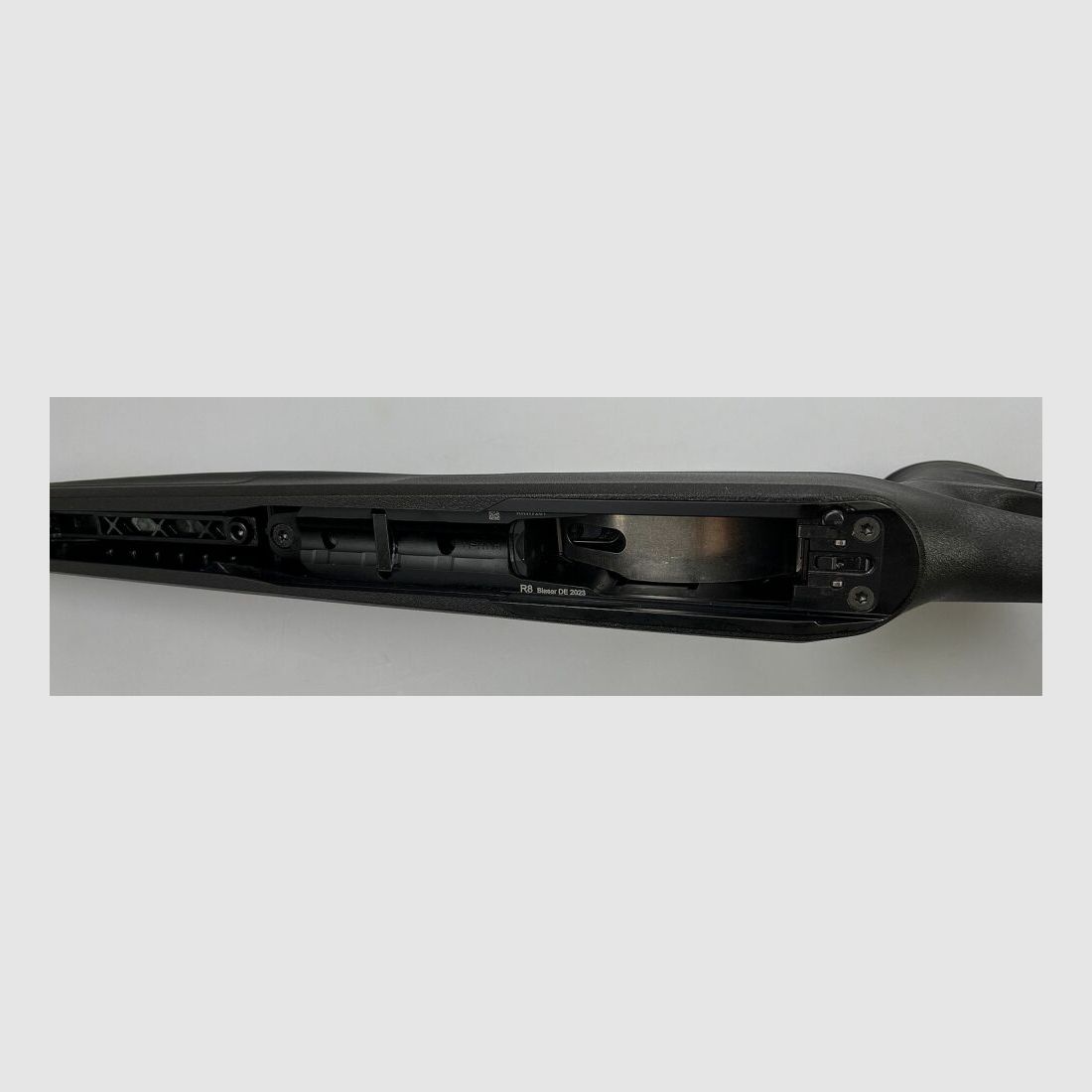 Blaser R8 Professional Success crosse avec boîtier à gauche