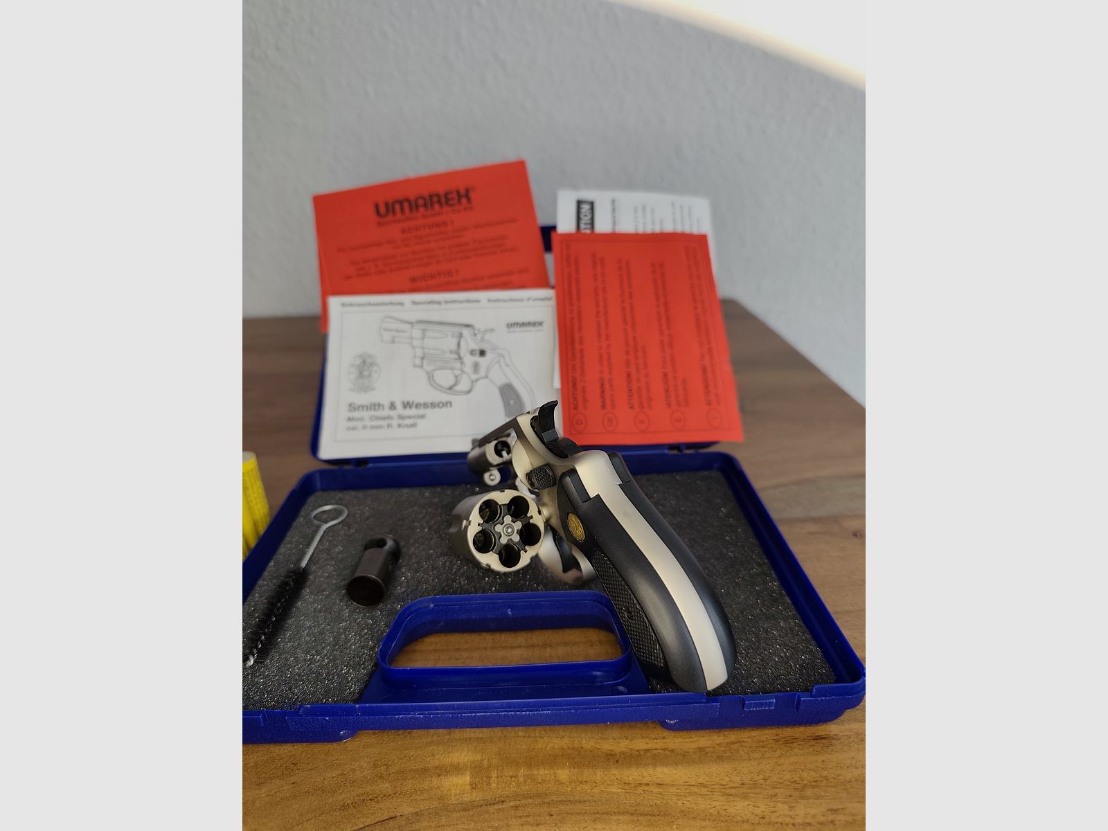 Smith & Wesson Chiefs Special Schreckschussrevolver Kal. 9mm R.K.
