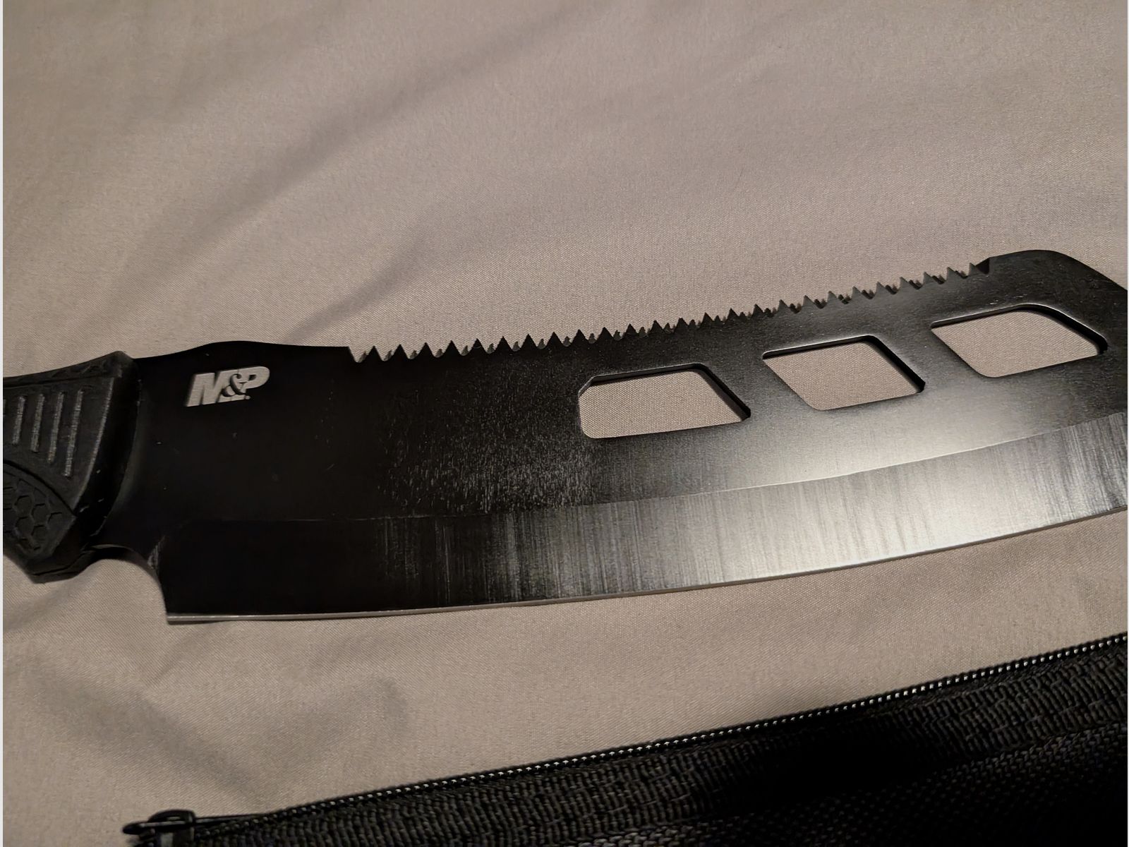 Smith & Wesson - Machete - Extraction and Evasion