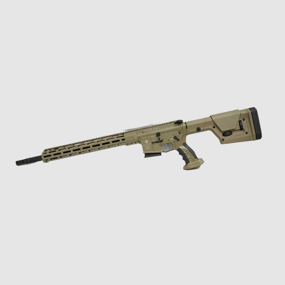 Schmeisser	 AR15 DMR 18" FDE