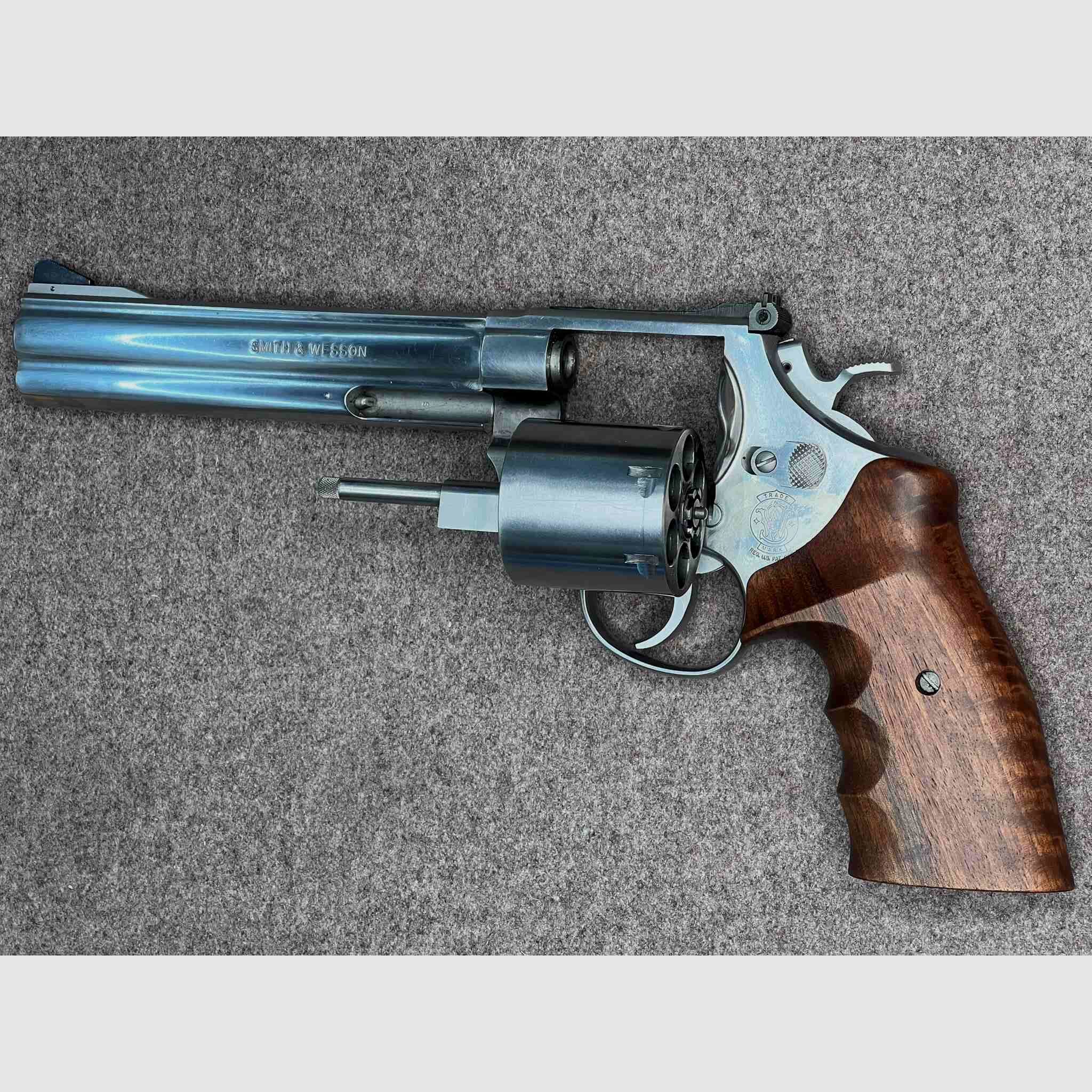 Smith & Wesson 629 Revolver .44 Rem Mag