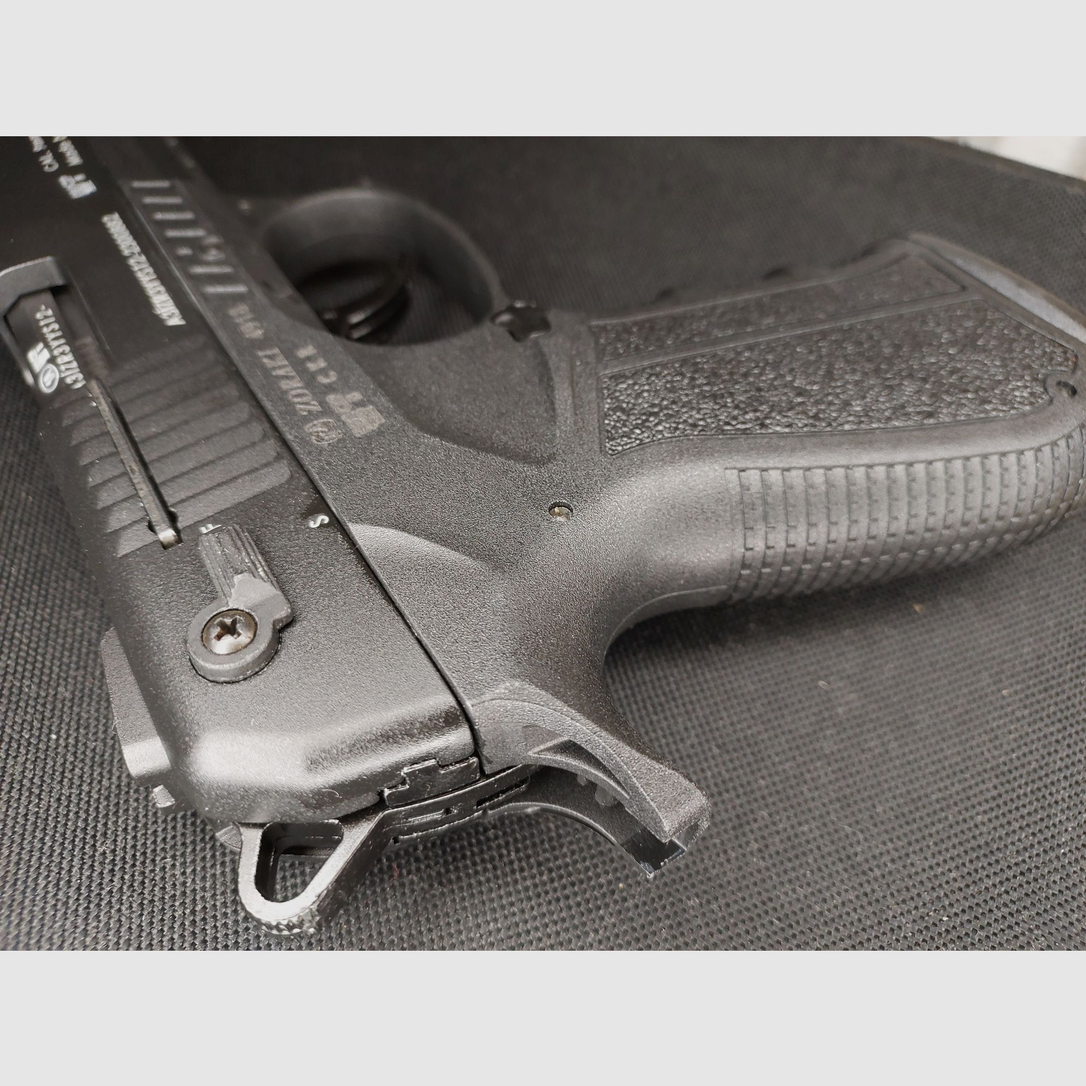 Zoraki 4918 Schreckschuspistole Kal. 9mm P.A.K. (PTB 1110) schwarz - neu!