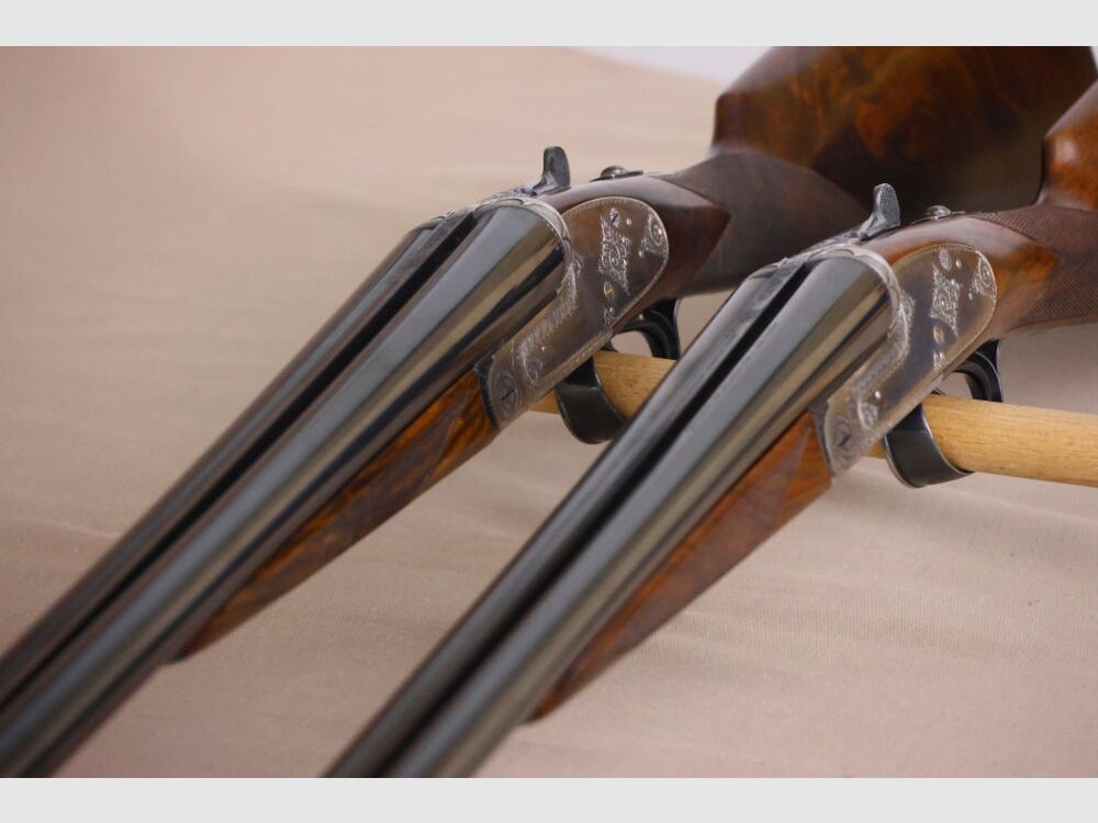 AYA - Aguirre y Aranzabal "Pair" Side Lock Shotguns / manufactured according to the specifications of Augustinus von Papen!!