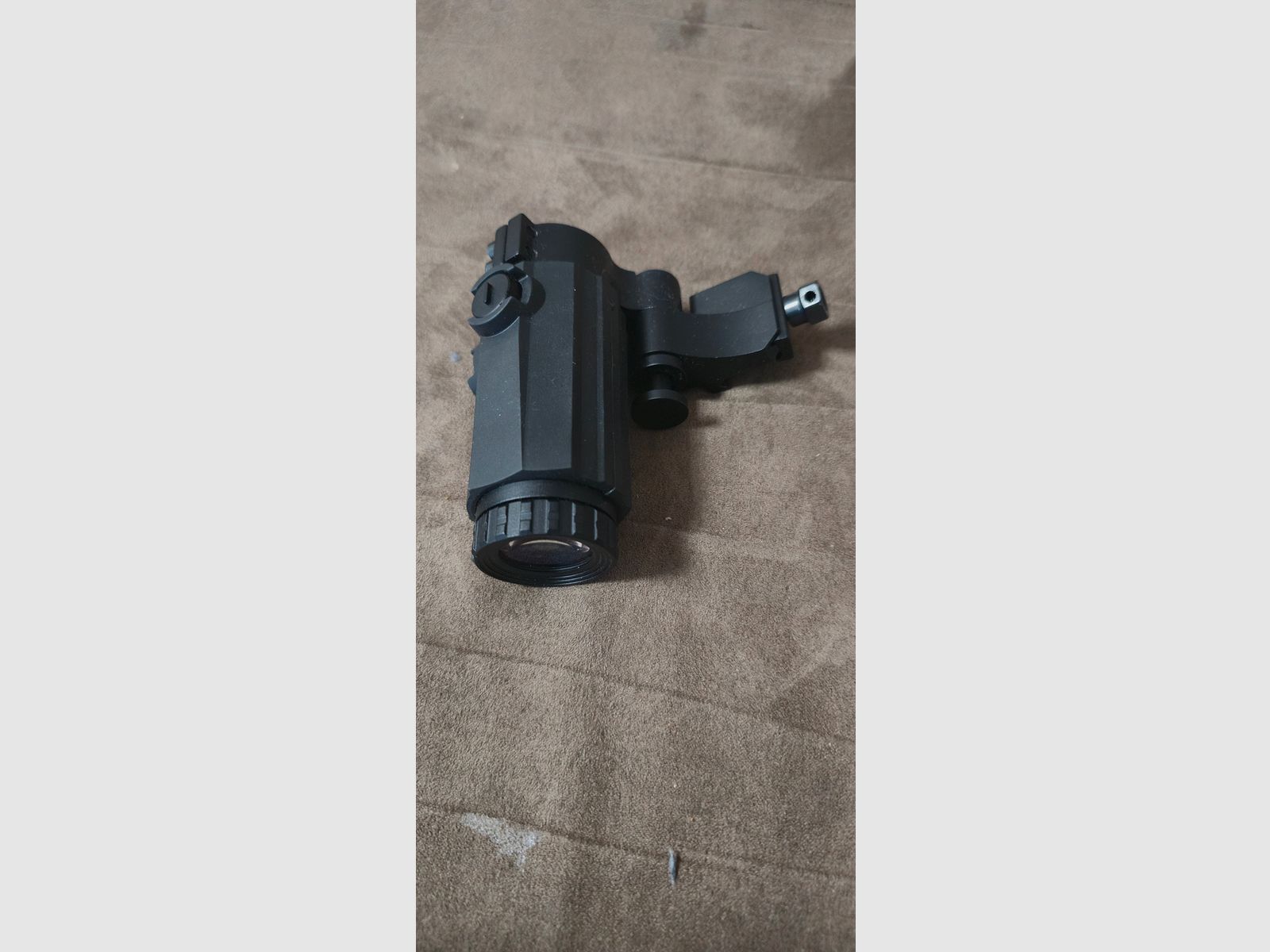 RedDot with 3× magnification - as new