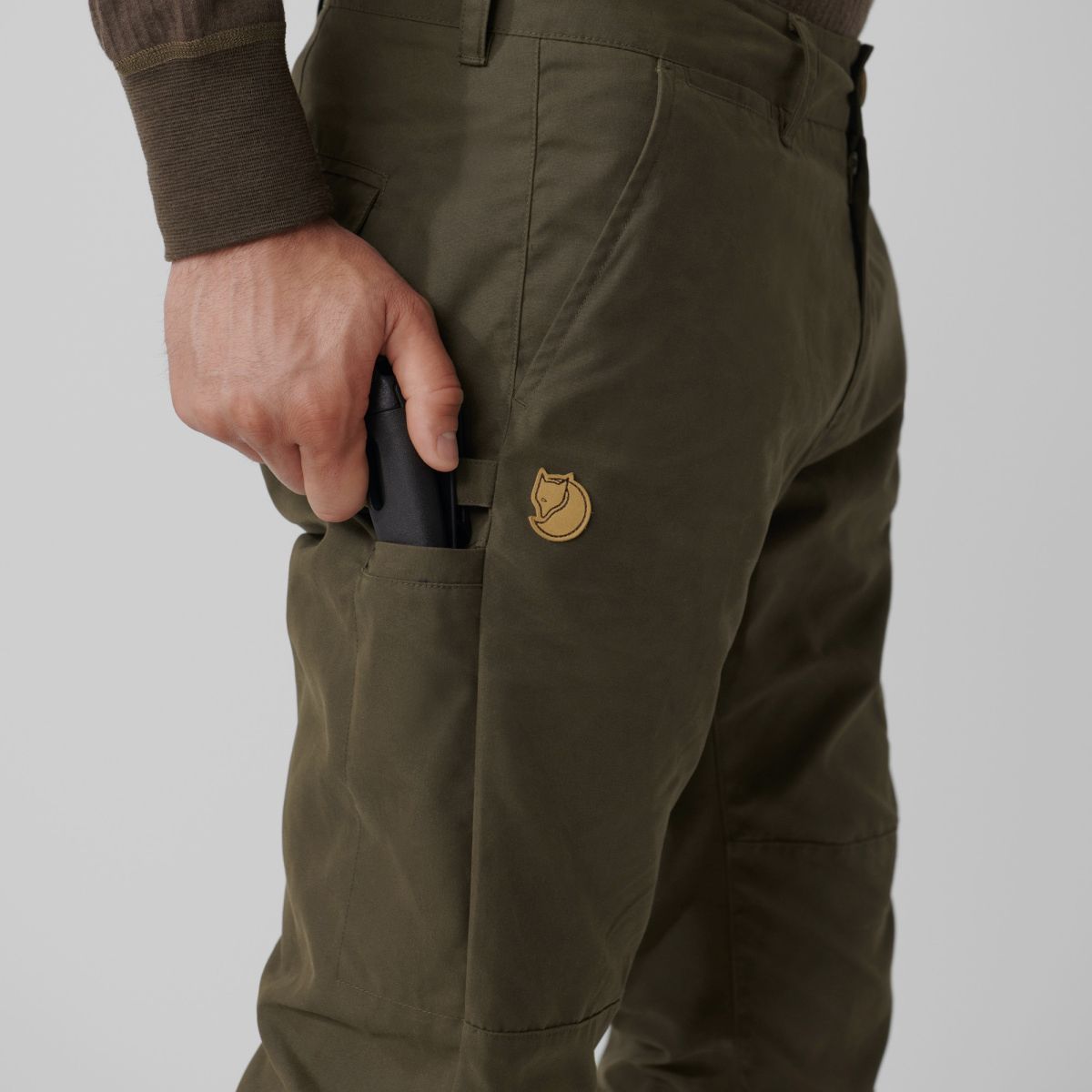 Pantalones Tapered M Sörmland de FJÄLLRÄVEN Gris Oscuro