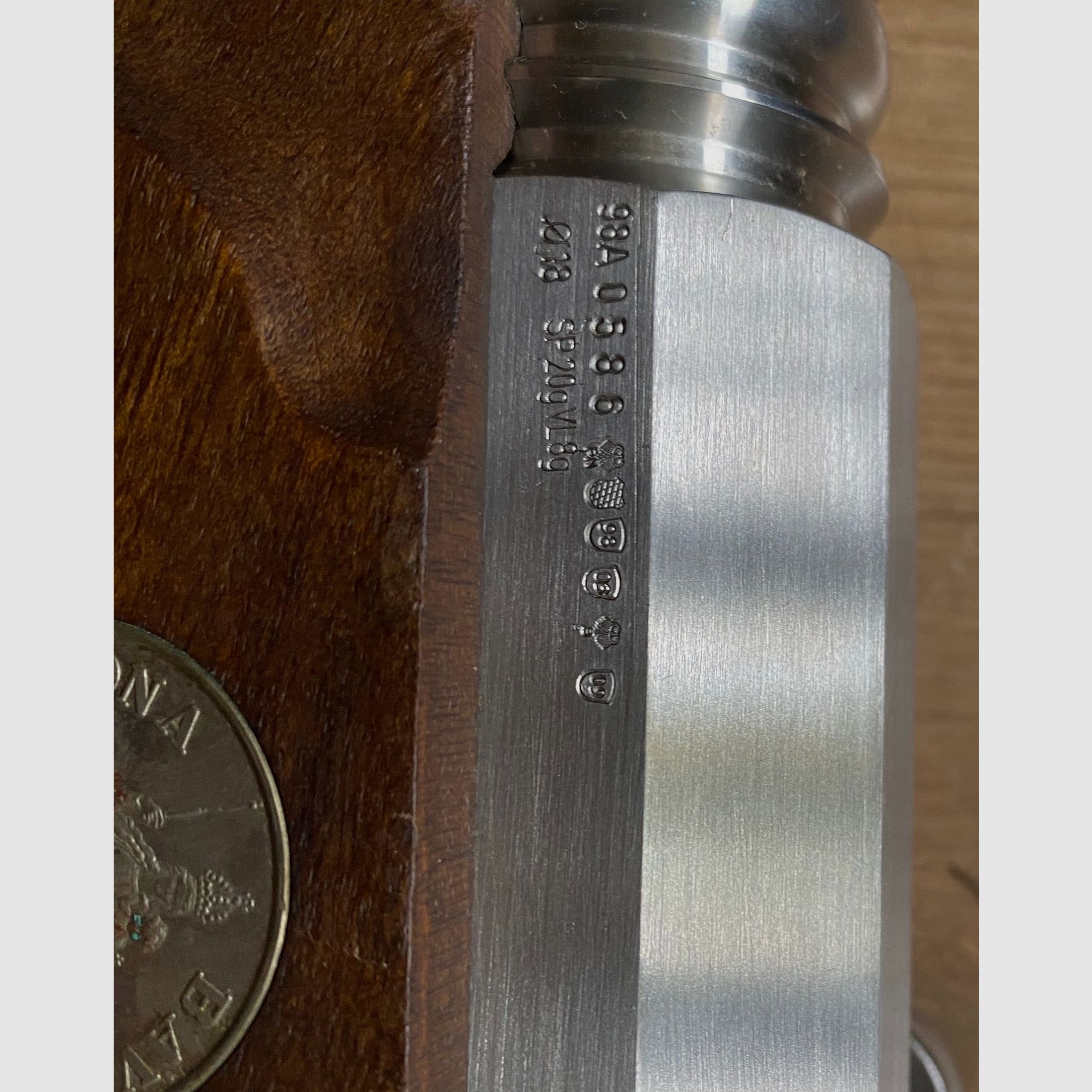 <Vendre des pétards, calibre 18,0 mm, de Hermann Schillinger