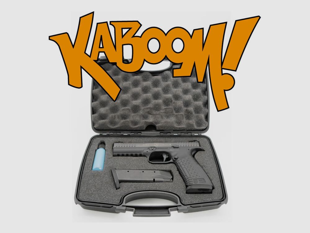 Arsenal Firearms with 5 magazines! Strike One